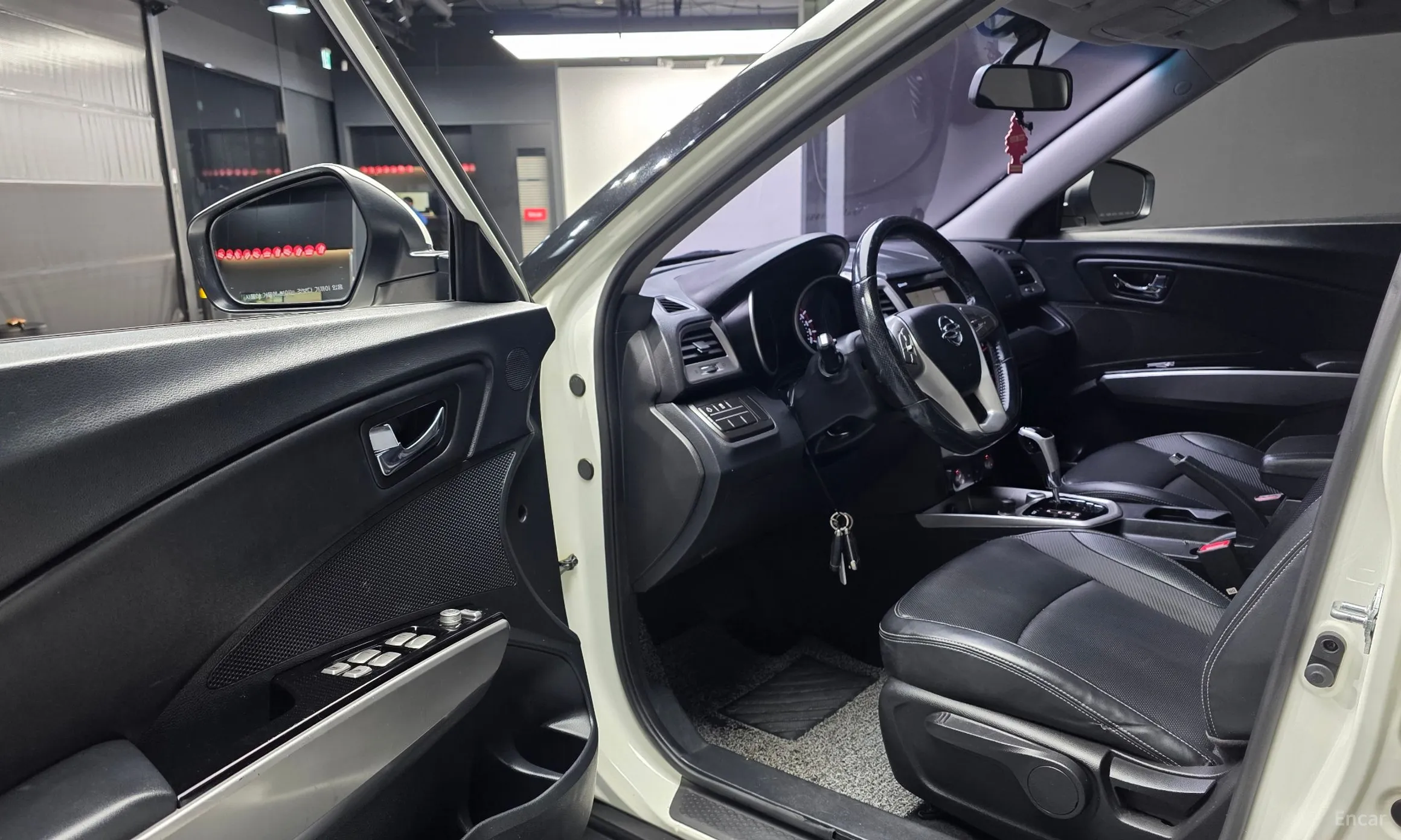 KG Mobility (SsangYong) Tivoli, Lazio превью 10