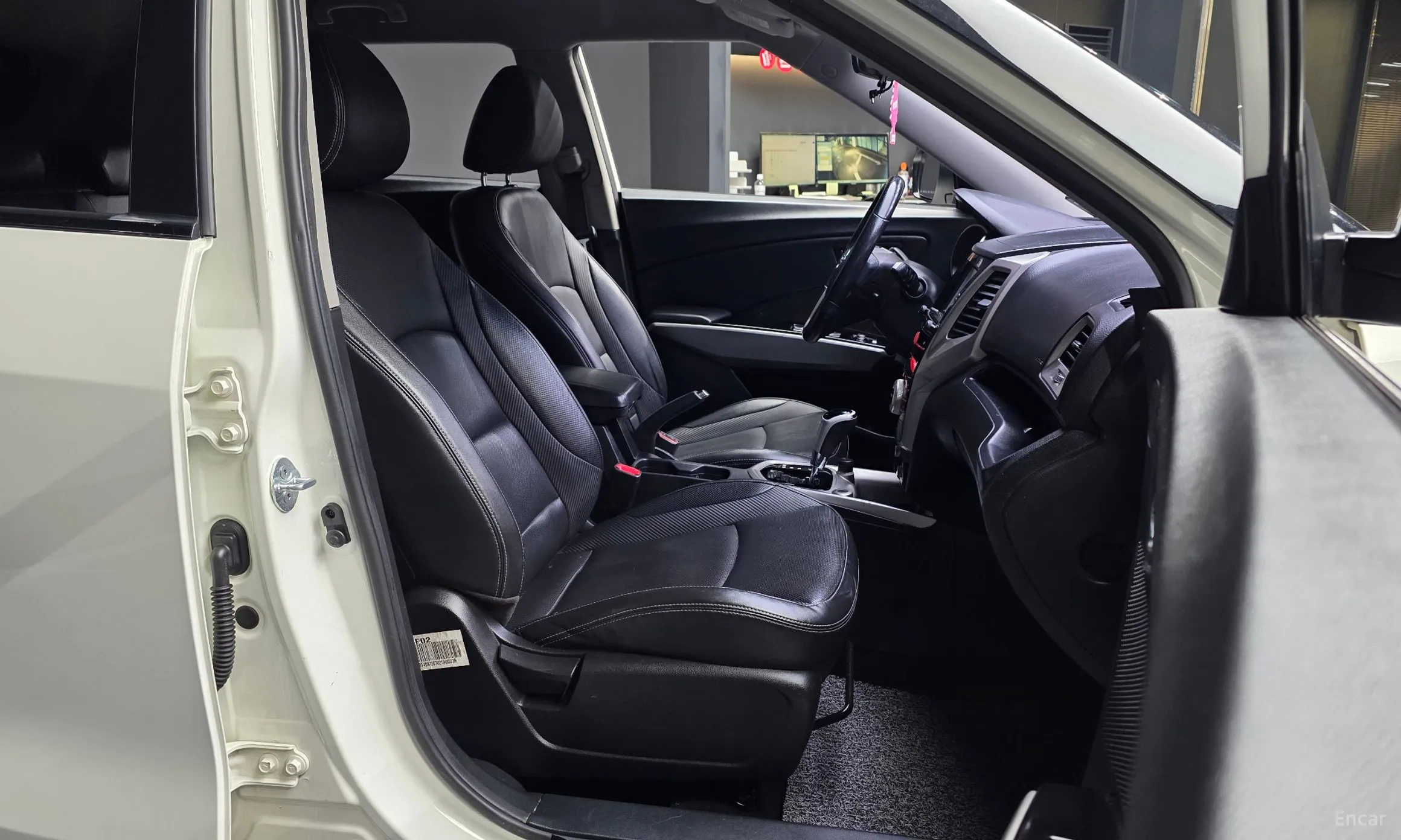 KG Mobility (SsangYong) Tivoli, Lazio превью 11