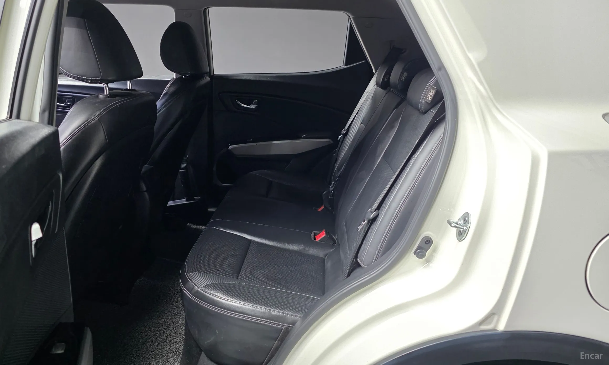 KG Mobility (SsangYong) Tivoli, Lazio превью 12