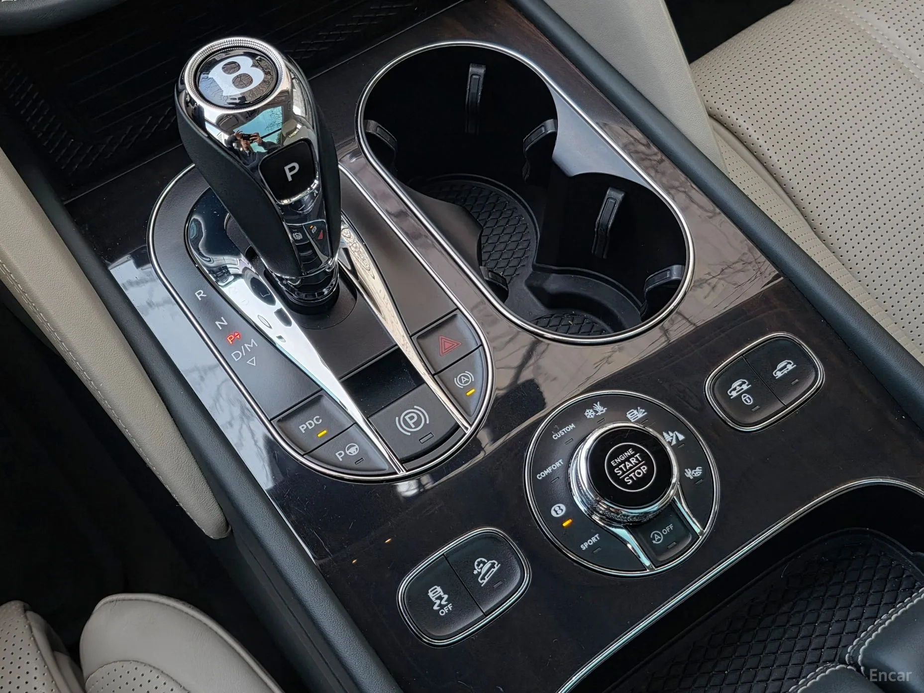 Bentley Bentayga превью 15