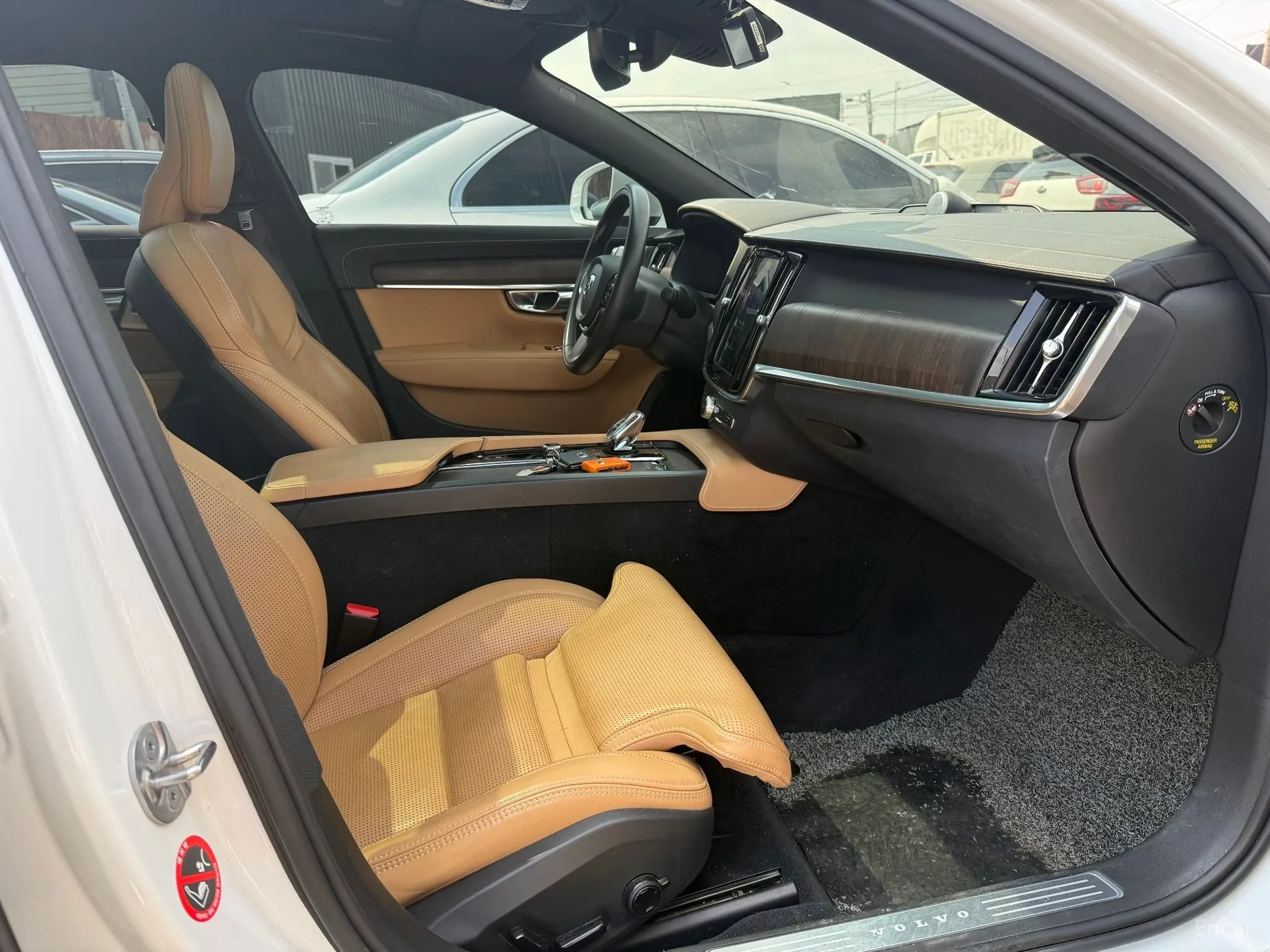 Volvo S90 превью 5