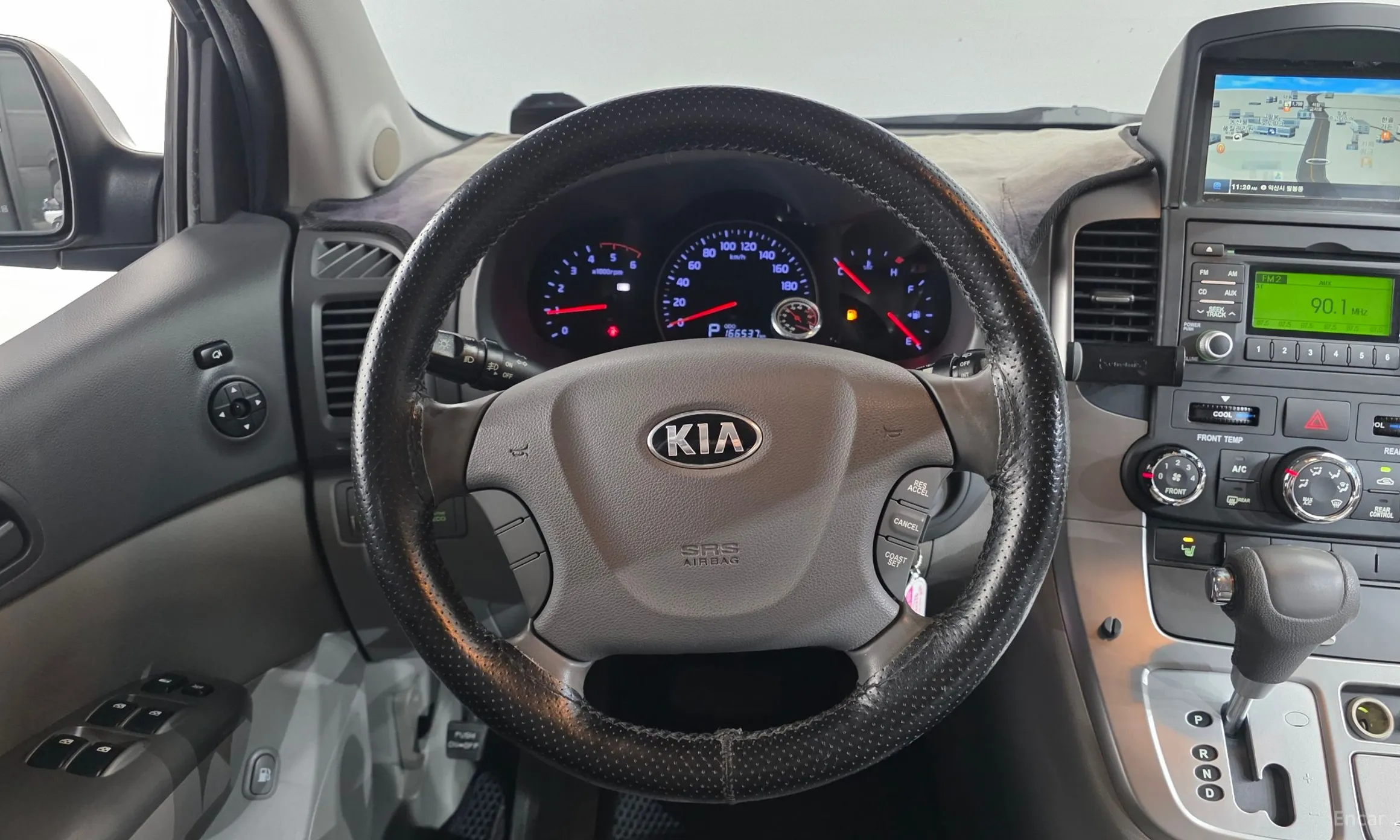 Kia Carnival R превью 14