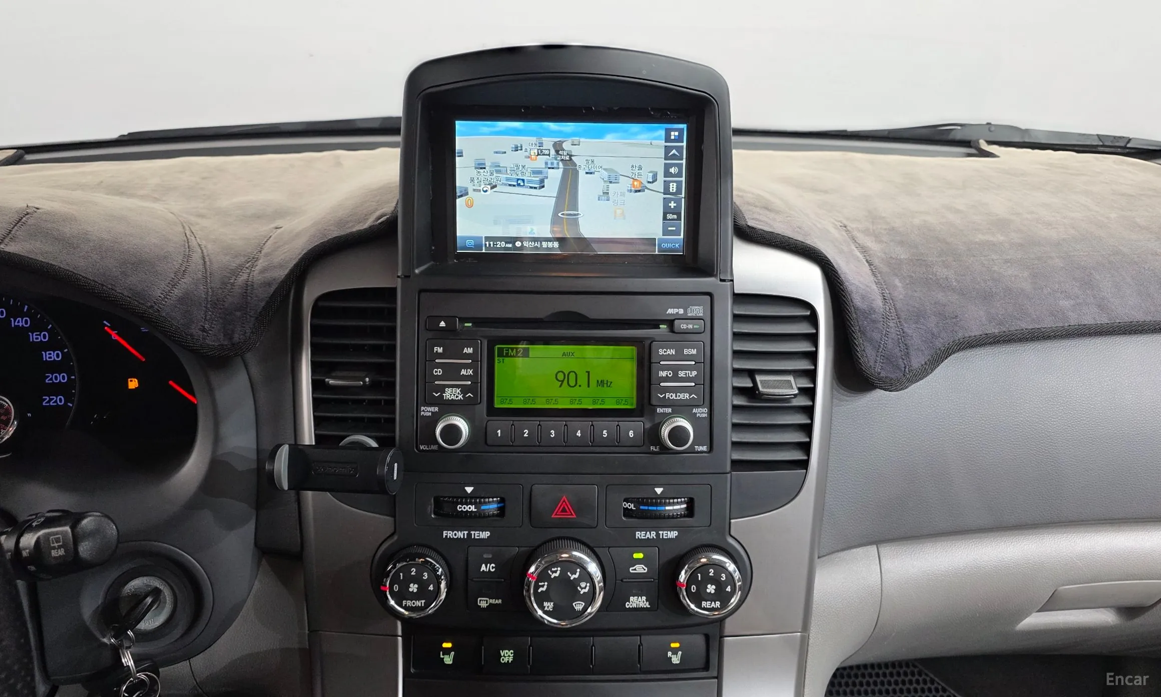 Kia Carnival R превью 16