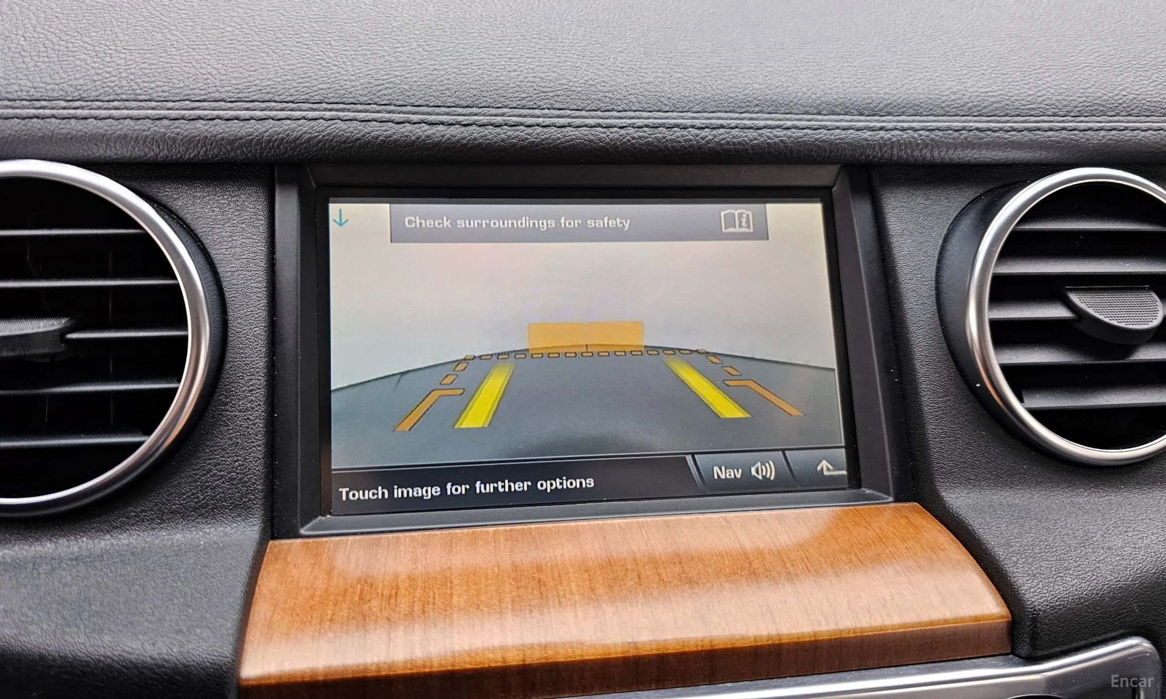 Land Rover Discovery 4 превью 14