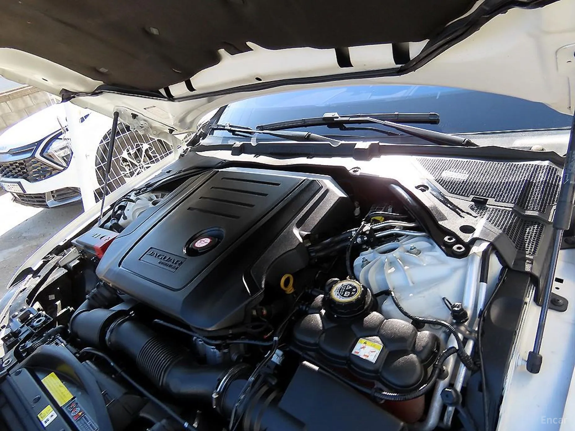 Jaguar XF (x260) превью 19