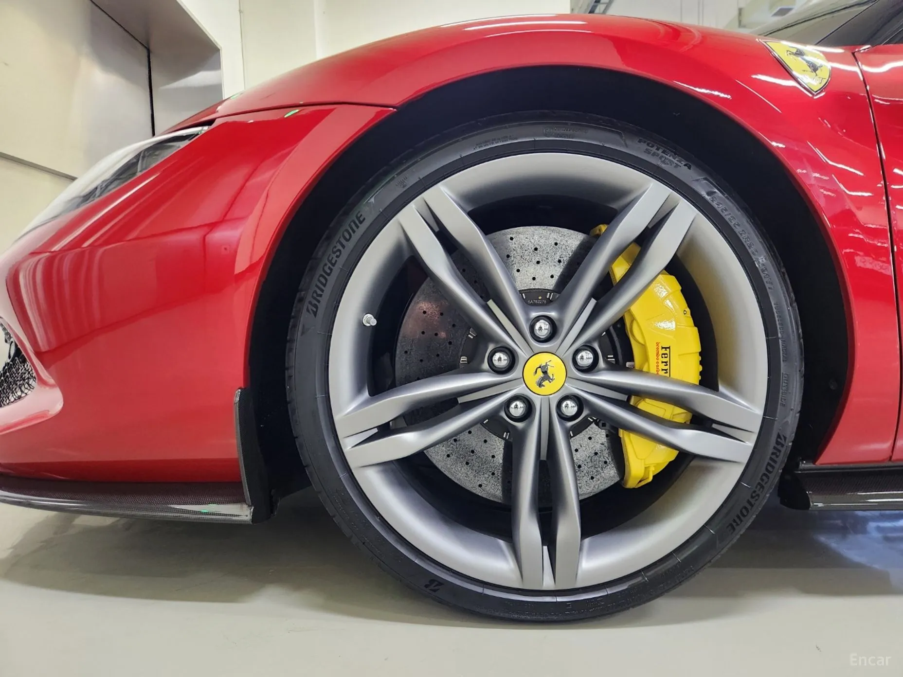 Ferrari 296 GTB превью 20