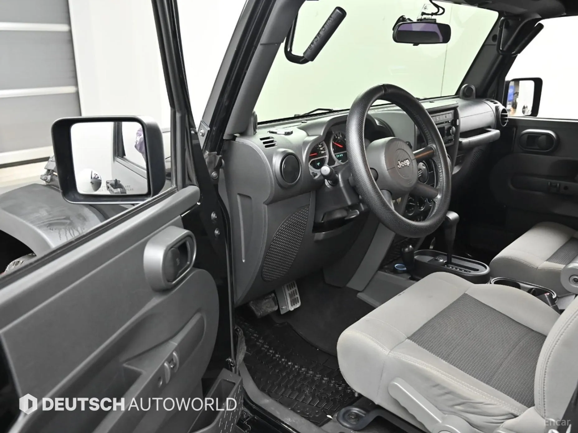 Jeep Wrangler (JK) превью 11