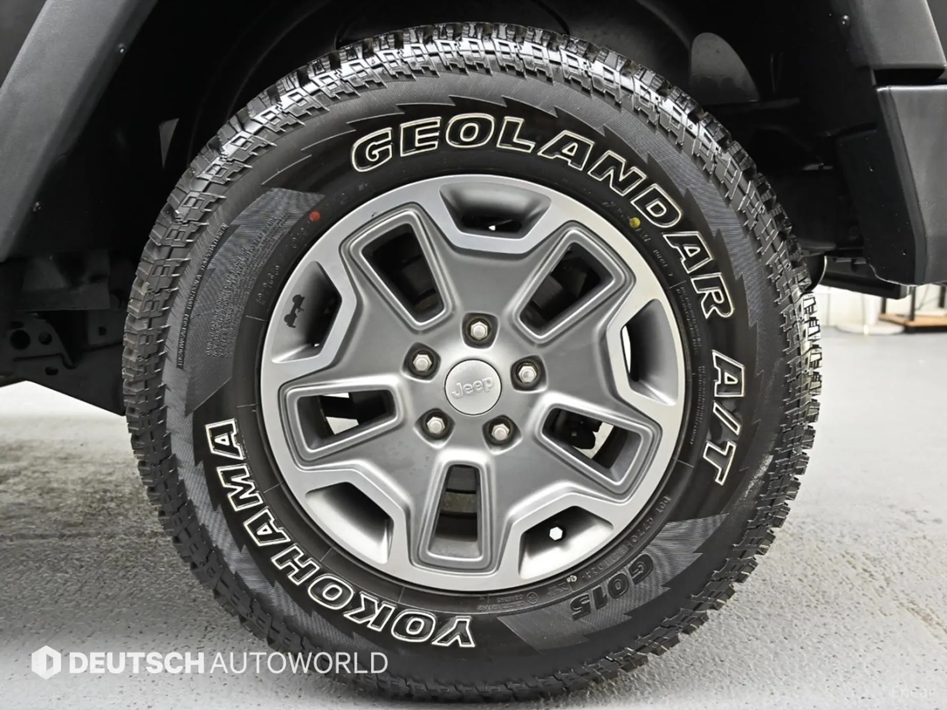 Jeep Wrangler (JK) превью 5