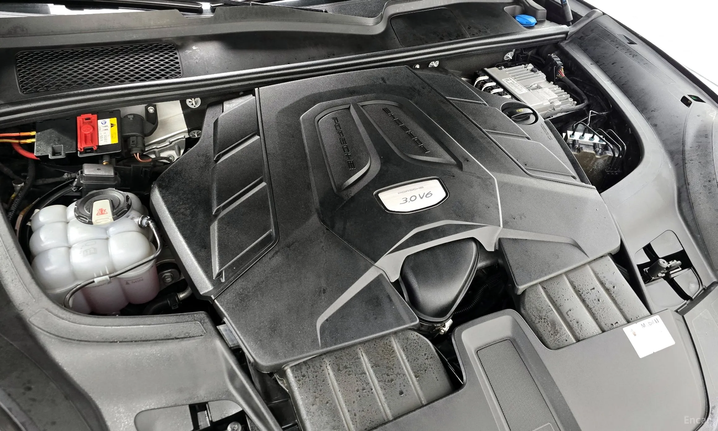 Porsche Cayenne (PO536) превью 6