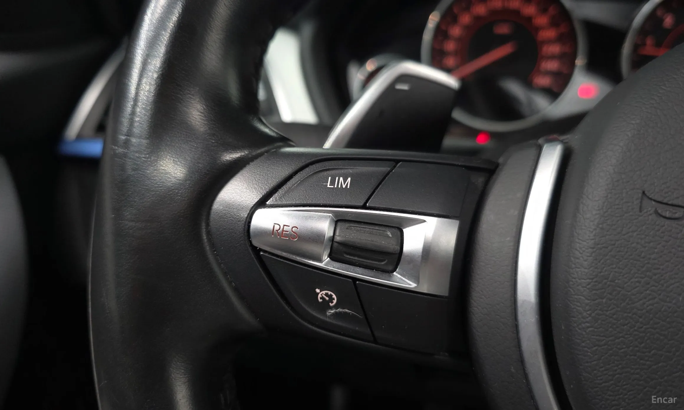 BMW 3 Series (F30) превью 15