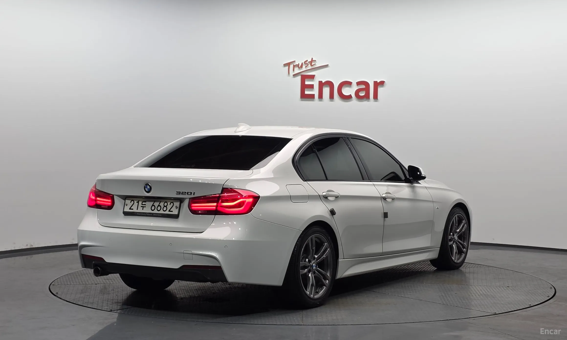 BMW 3 Series (F30)