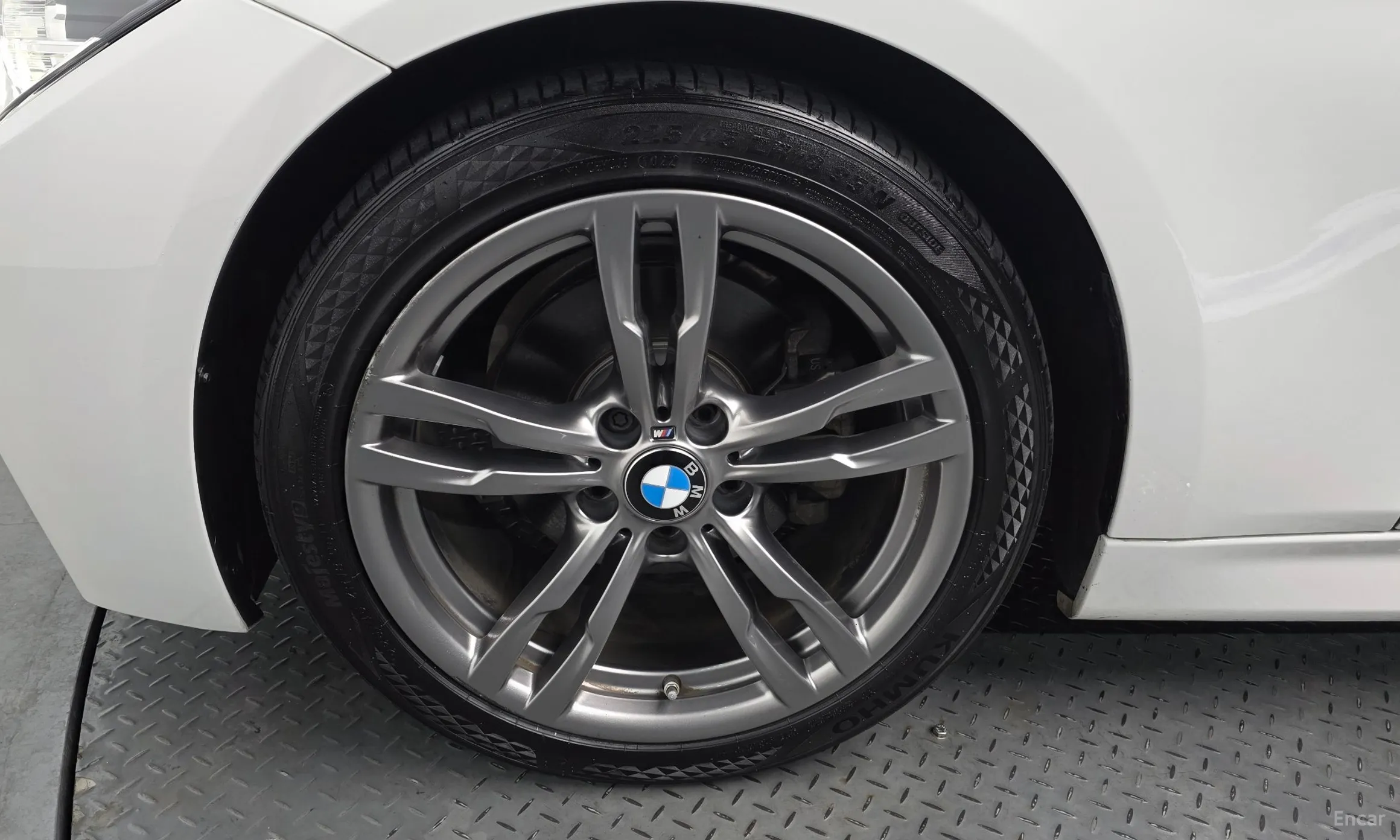 BMW 3 Series (F30) превью 5