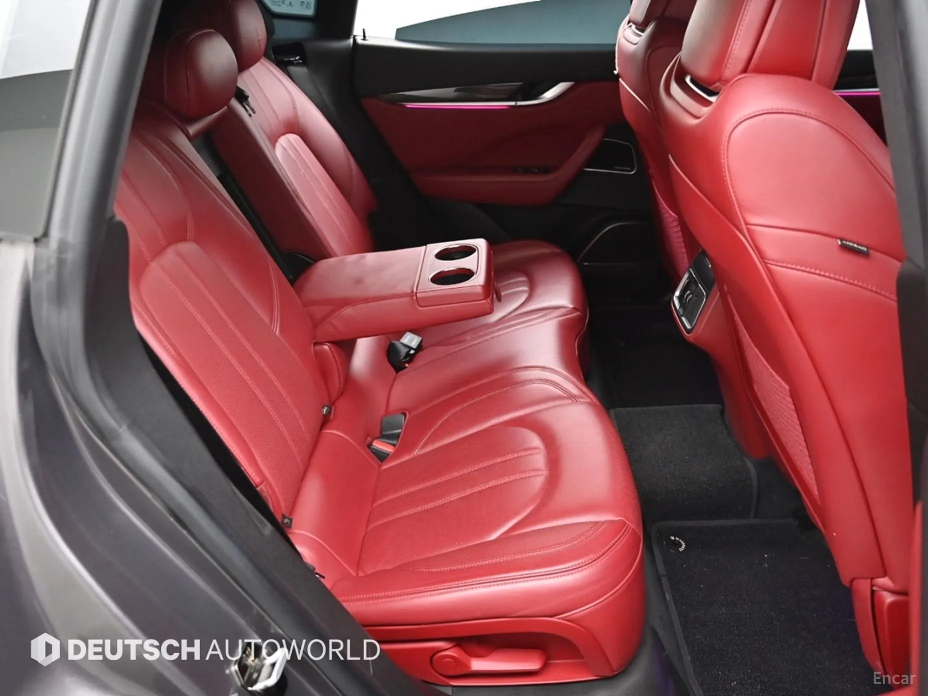 Maserati Levante превью 12