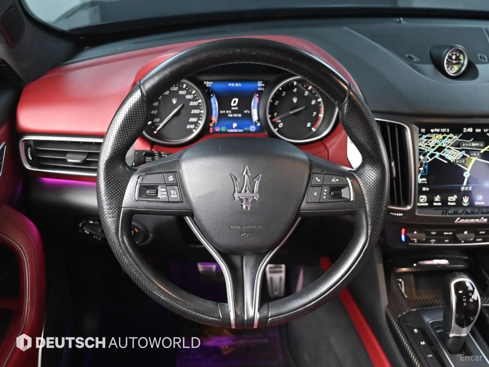 Maserati Levante превью 13