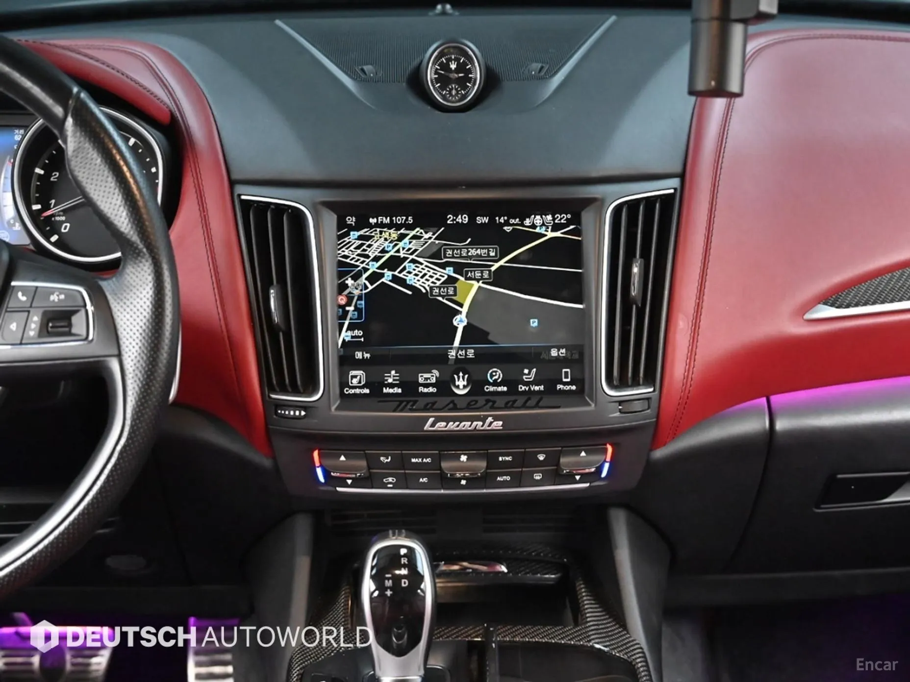 Maserati Levante превью 14