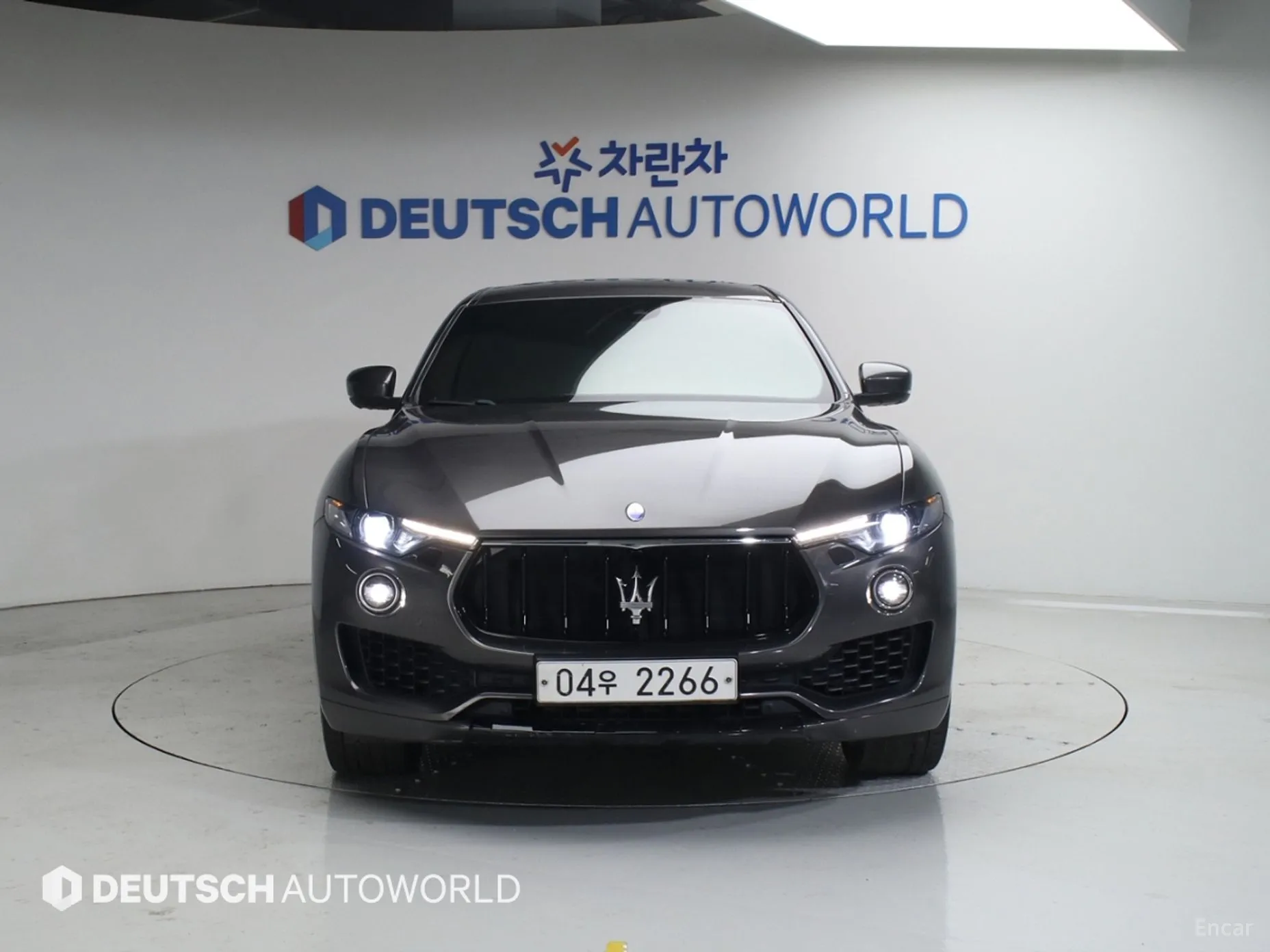 Maserati Levante превью 3