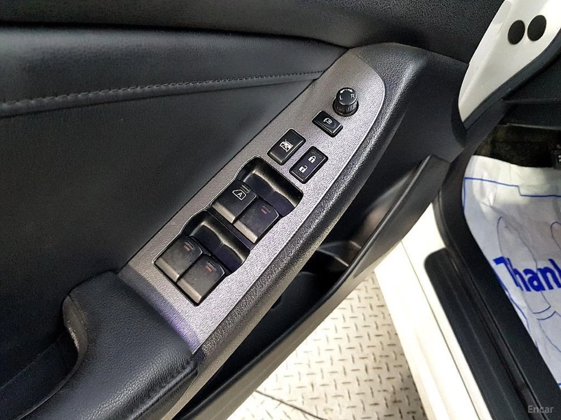 Nissan Altima превью 11