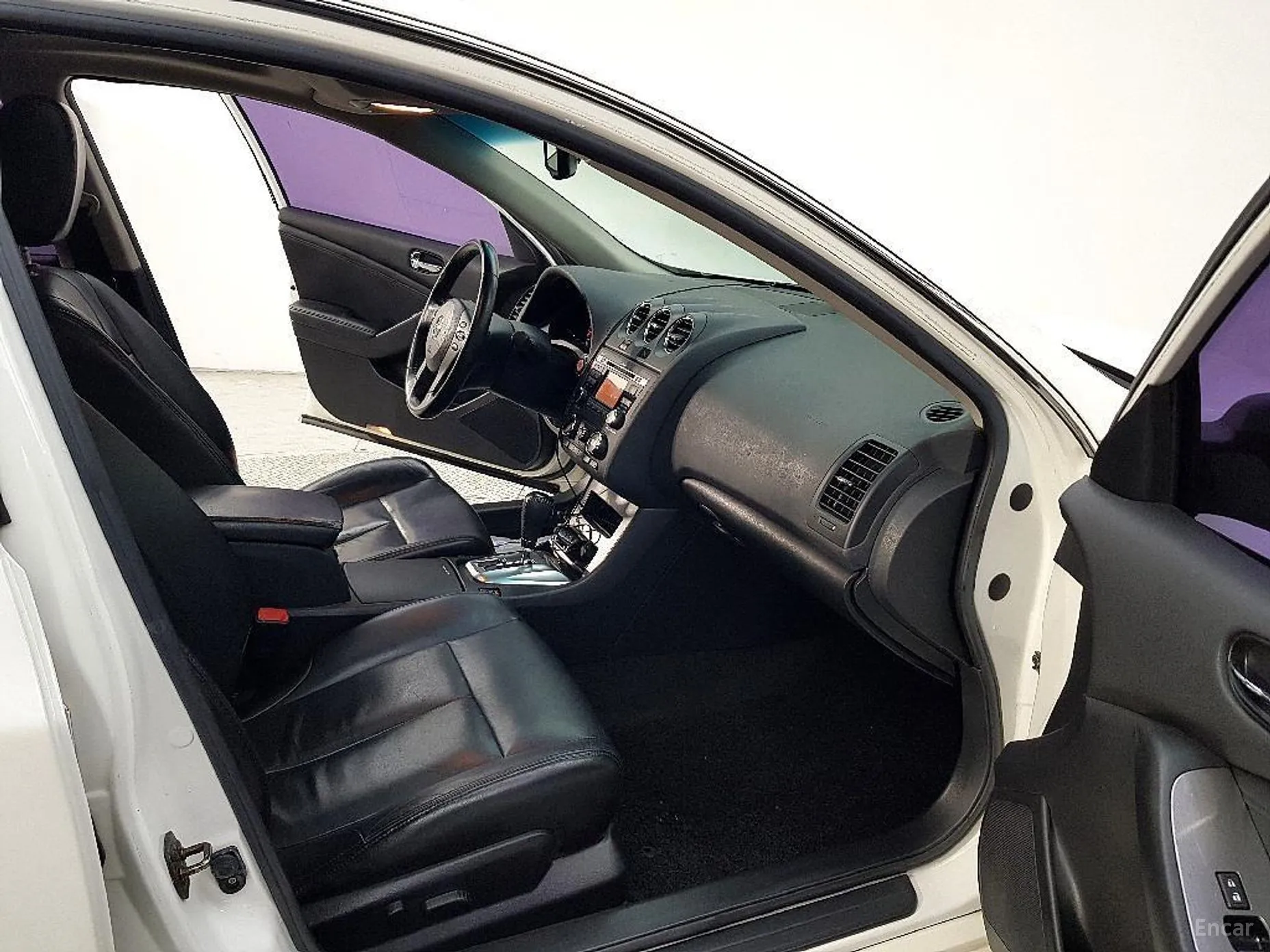 Nissan Altima превью 15