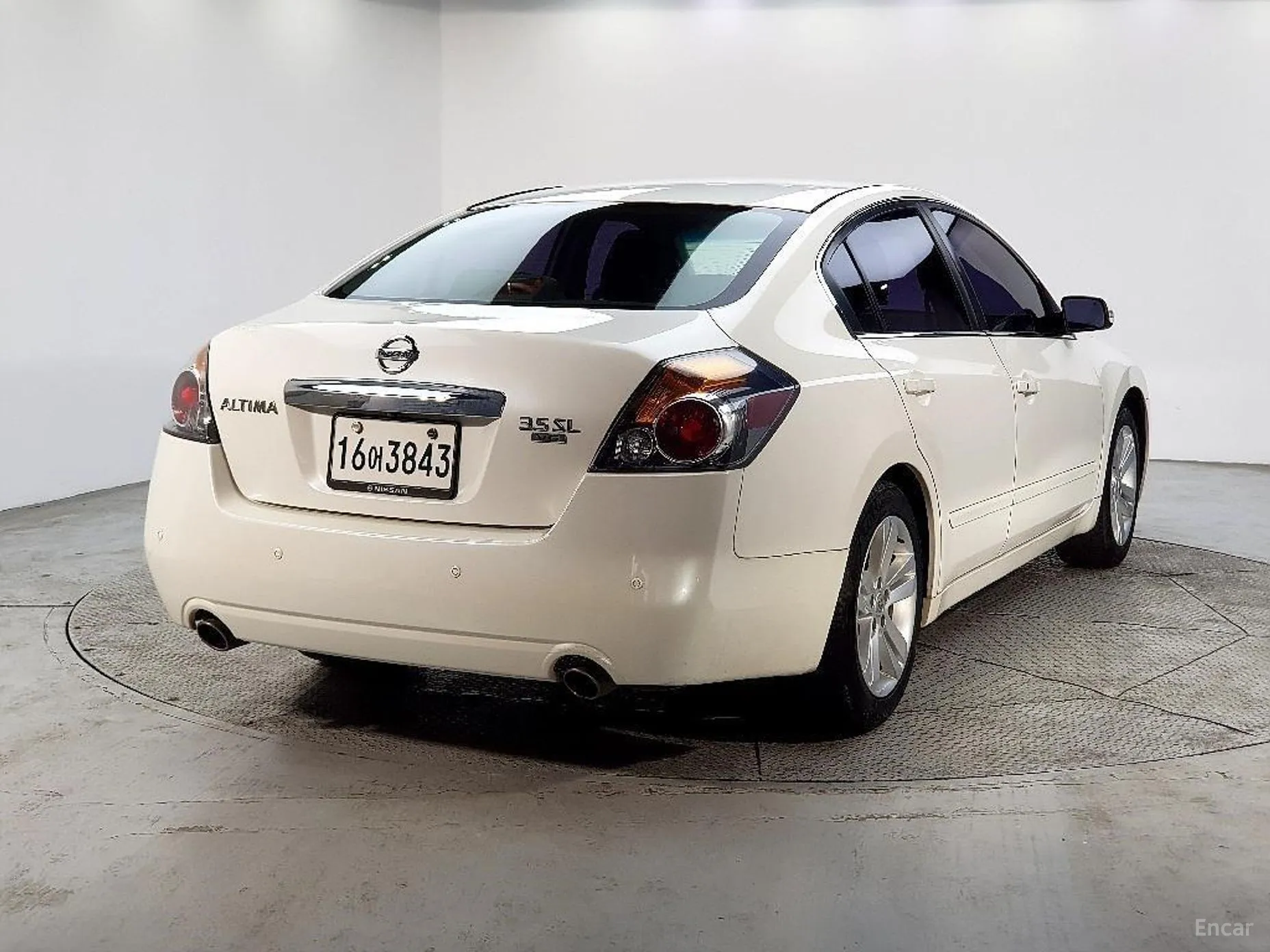 Nissan Altima превью 4