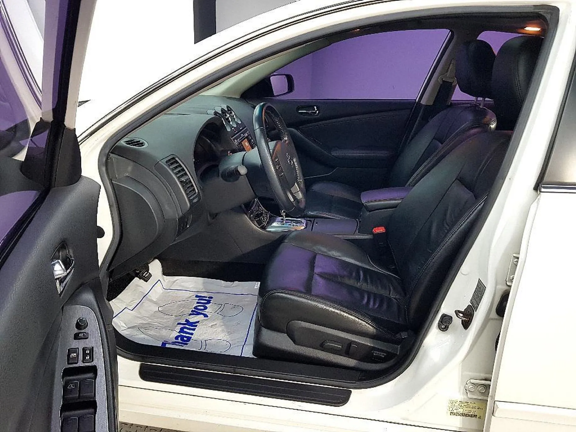Nissan Altima превью 8