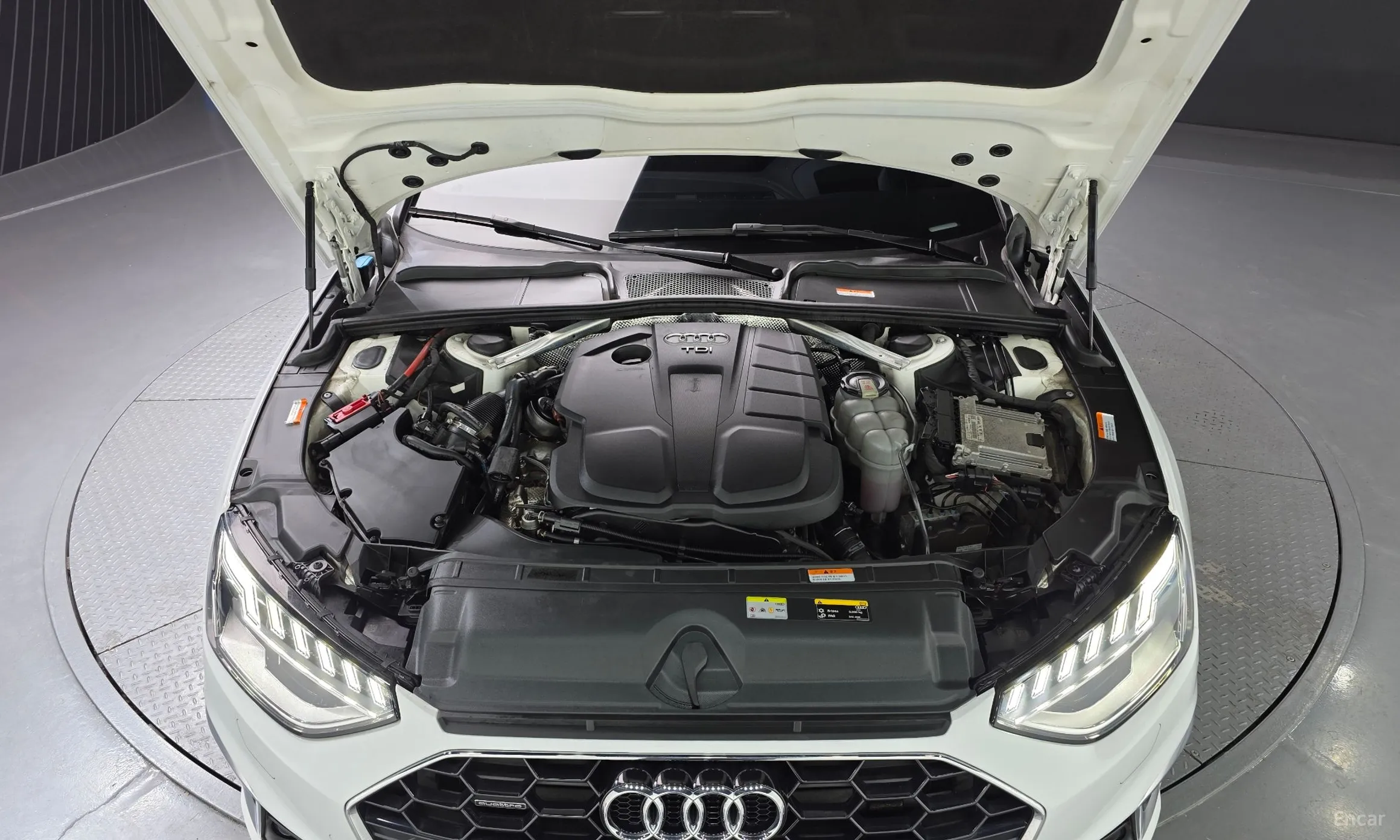 Audi A4 (B9) превью 6