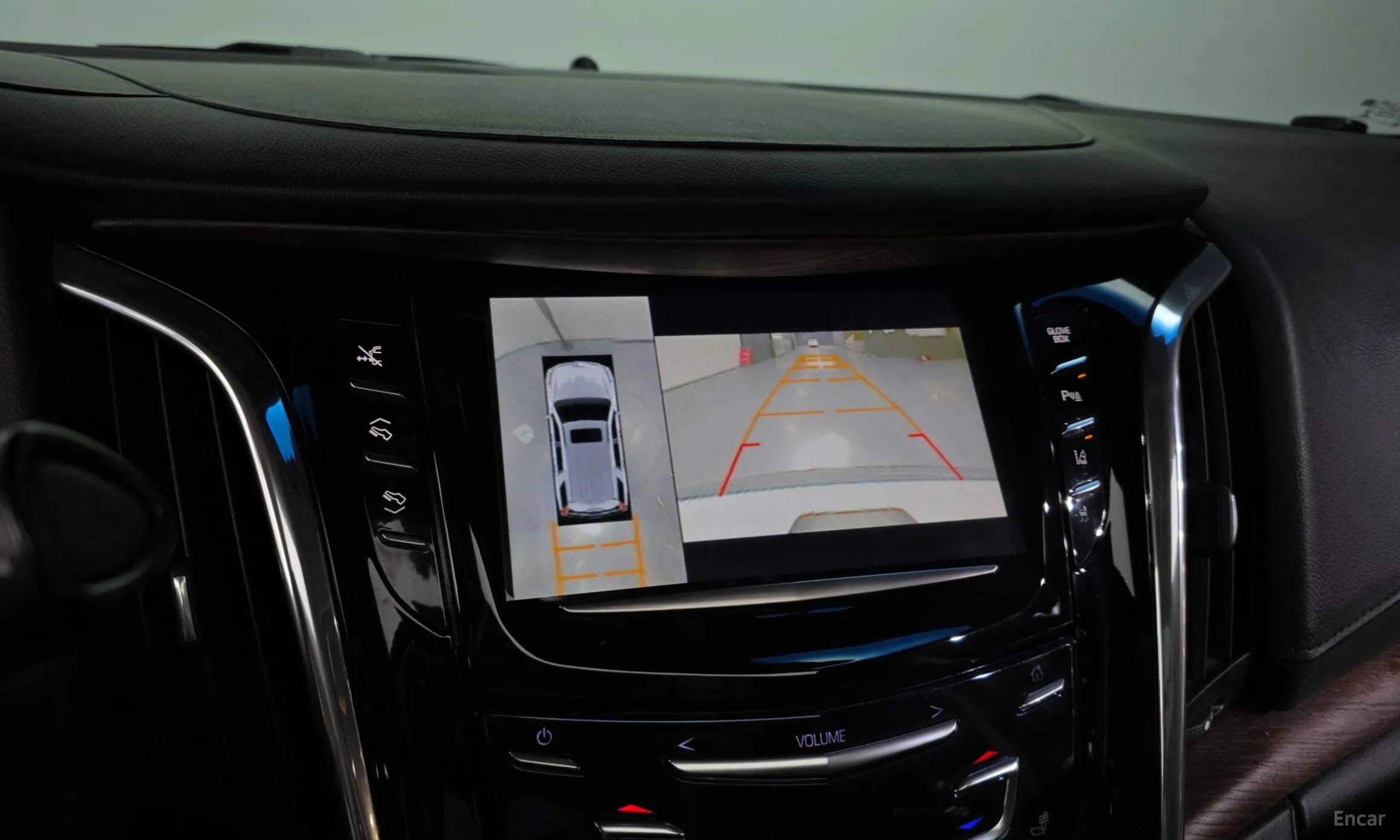 Cadillac Escalade превью 15