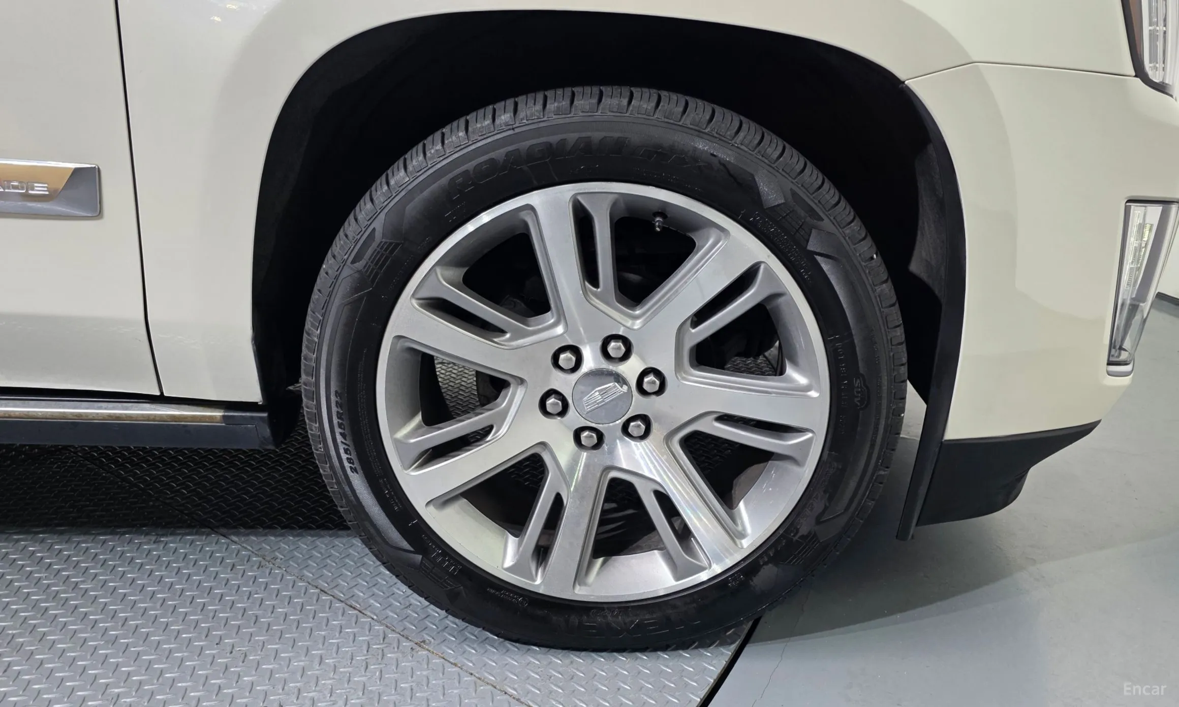 Cadillac Escalade превью 5