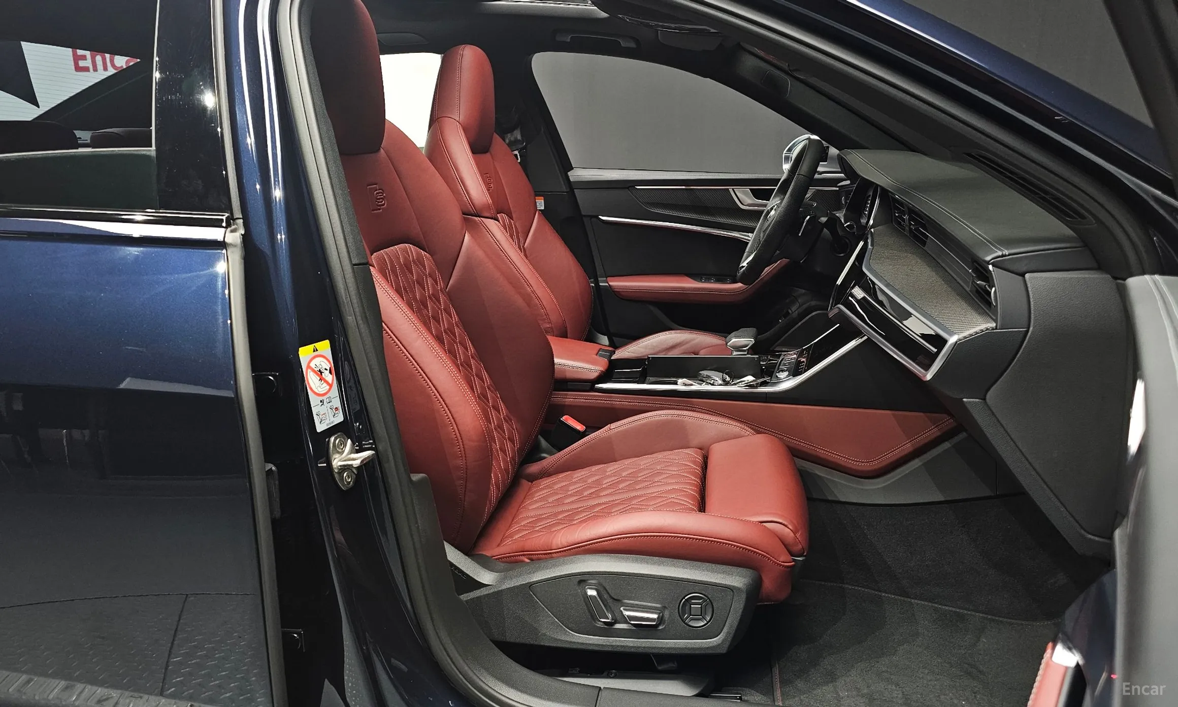 Audi S6 (C8) превью 10
