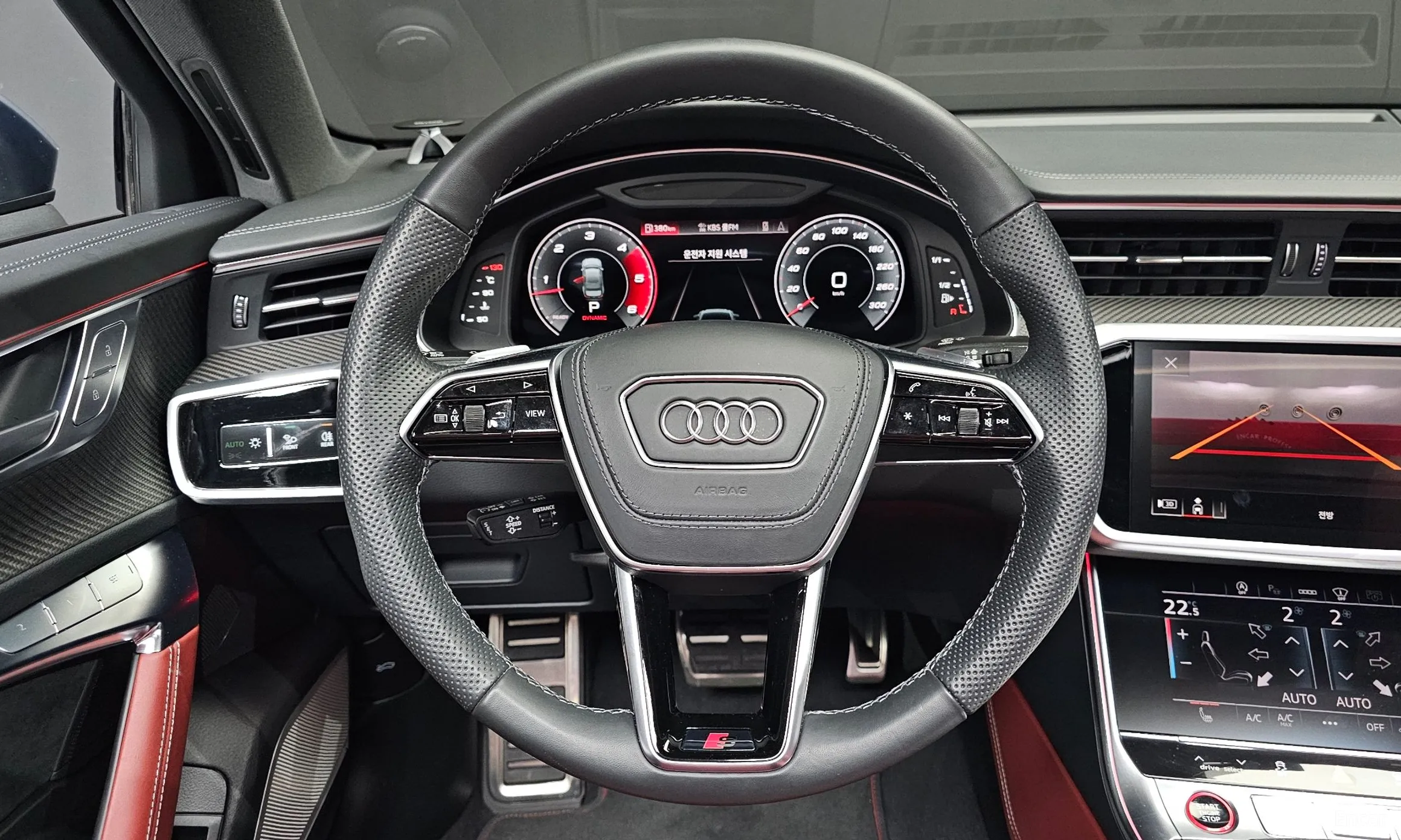 Audi S6 (C8) превью 13