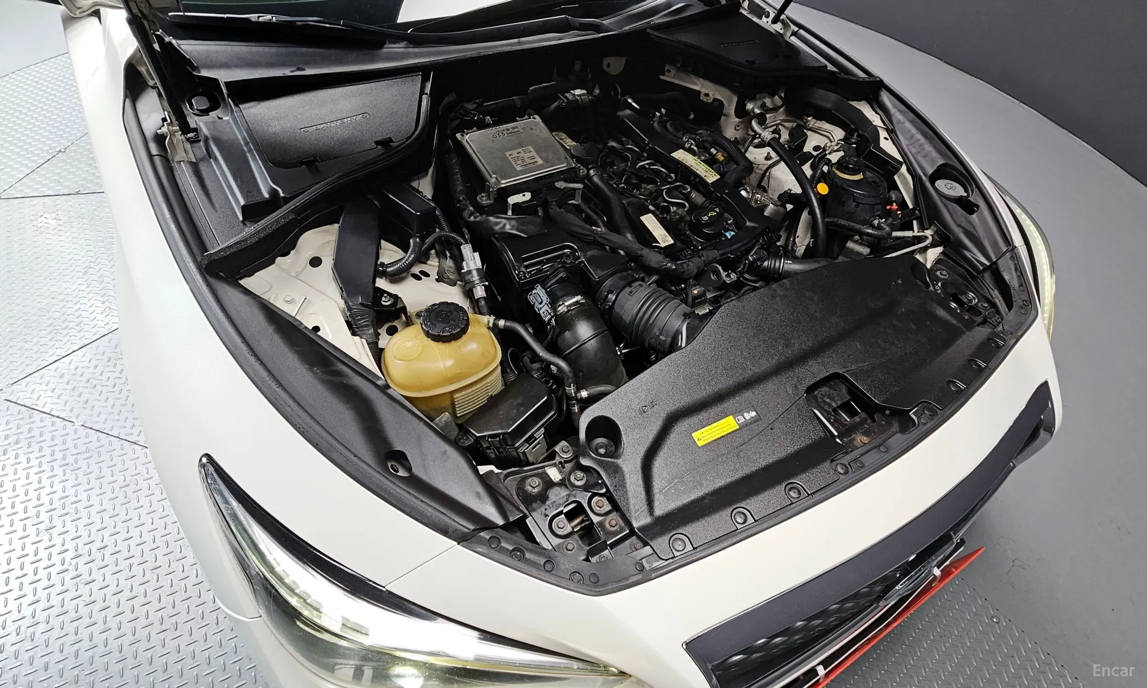 Infiniti Q50 превью 6