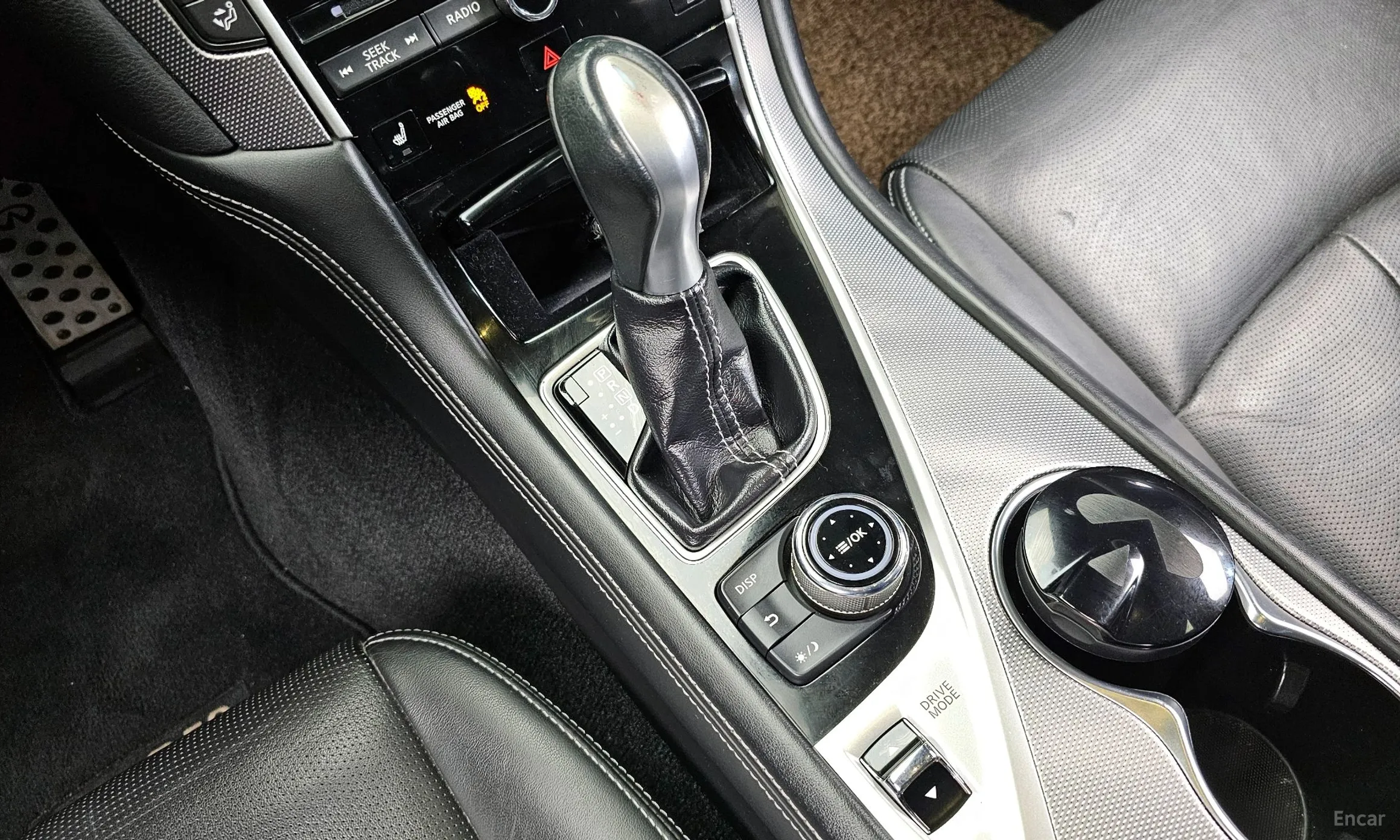 Infiniti Q50 превью 9