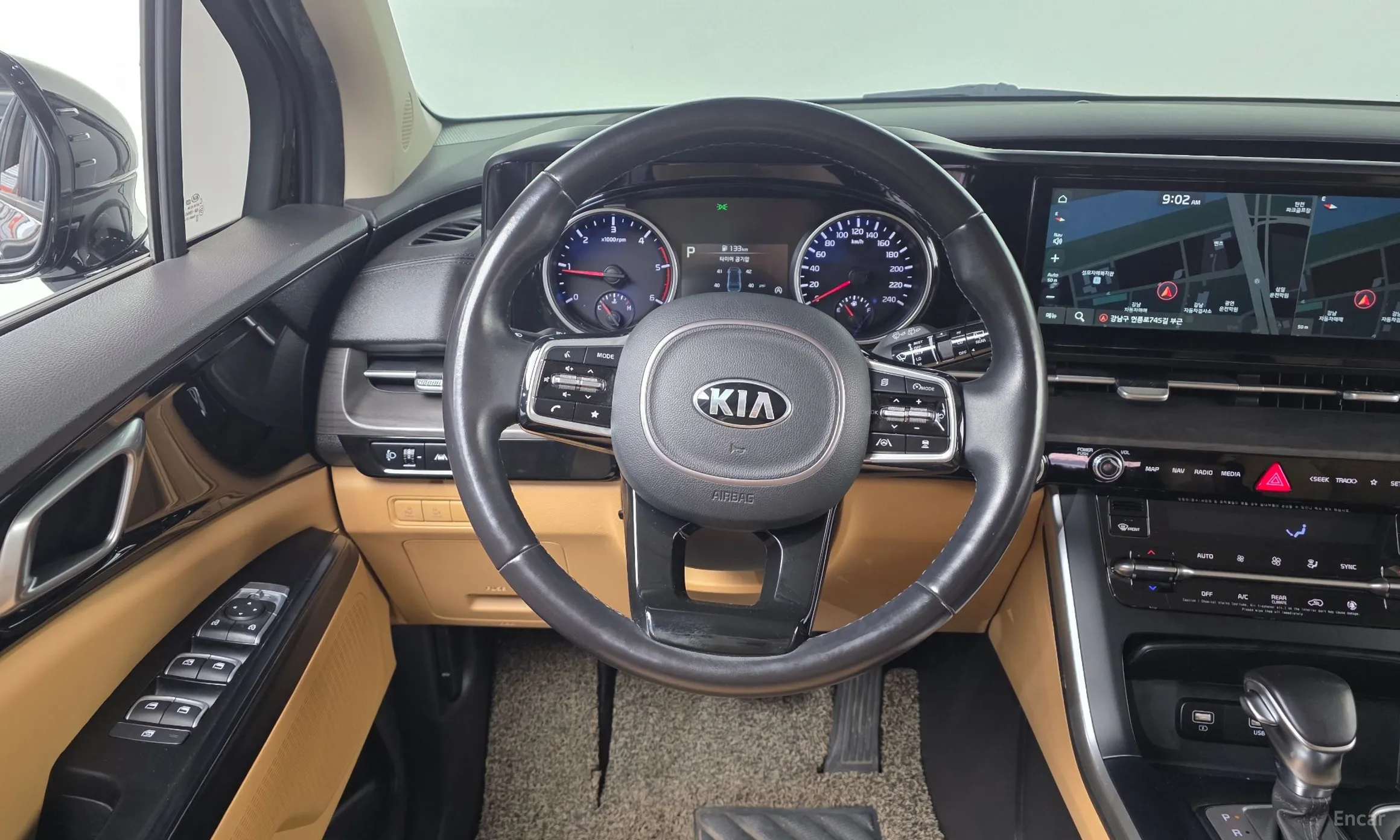 Kia Carnival Gen 4 превью 13