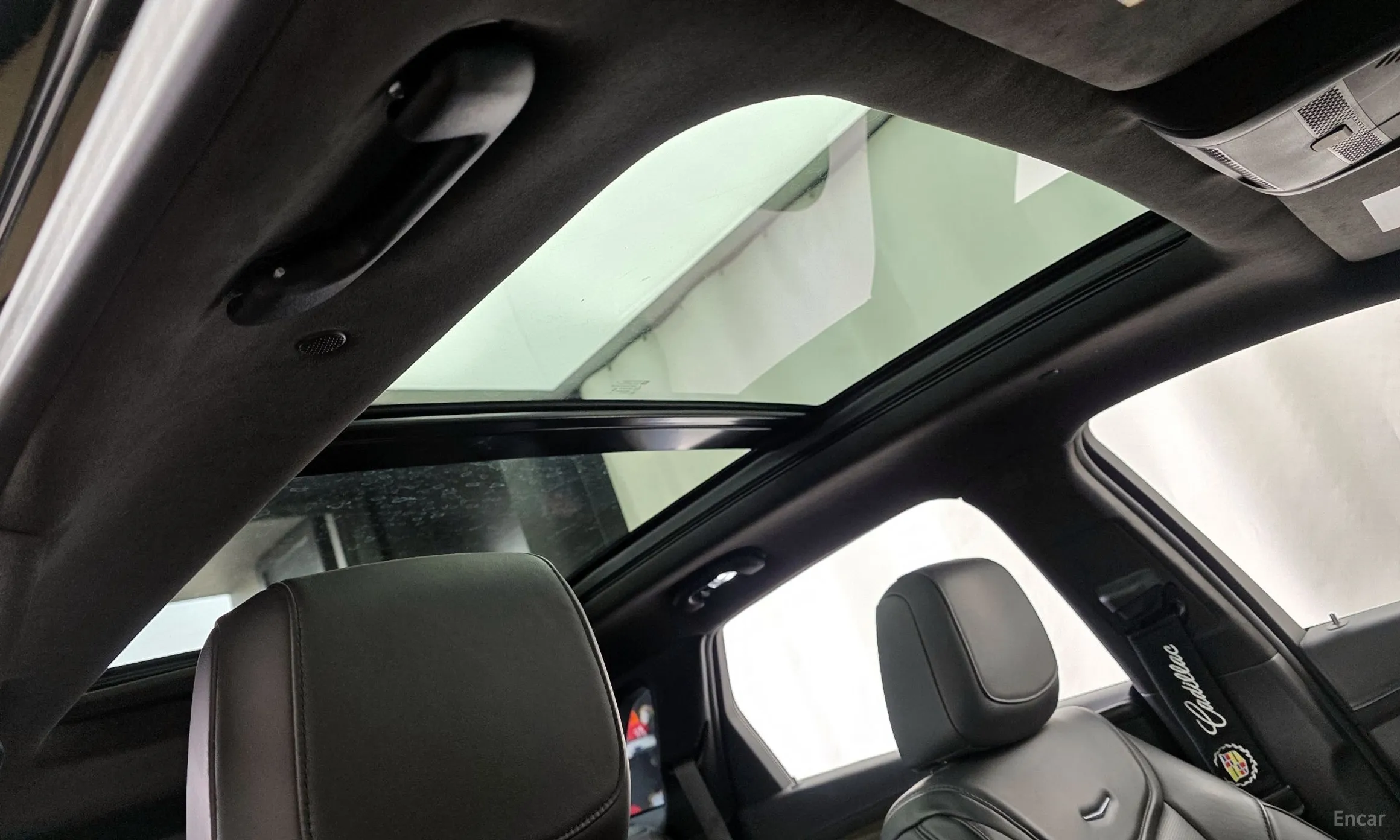 Cadillac XT5 превью 17