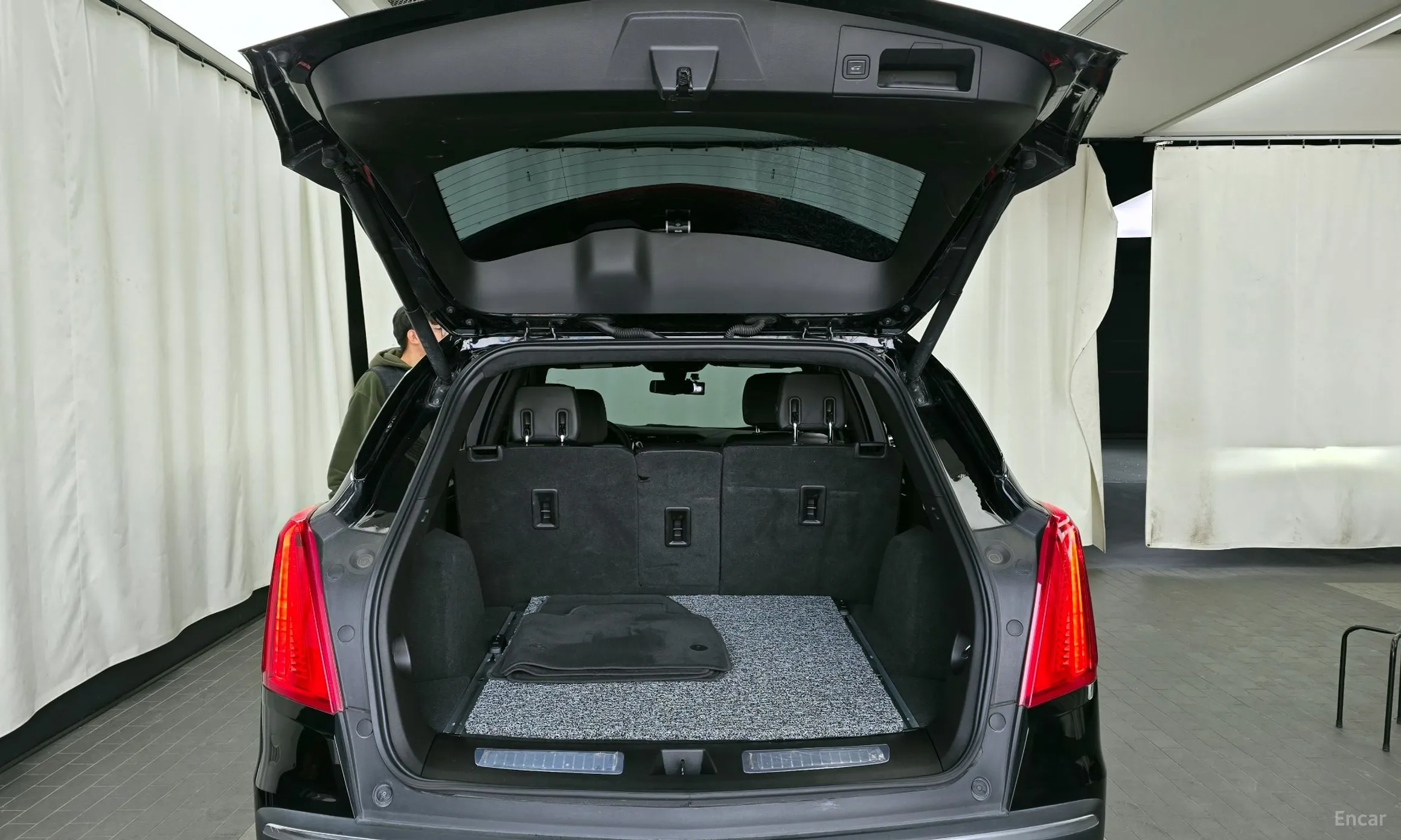 Cadillac XT5 превью 20