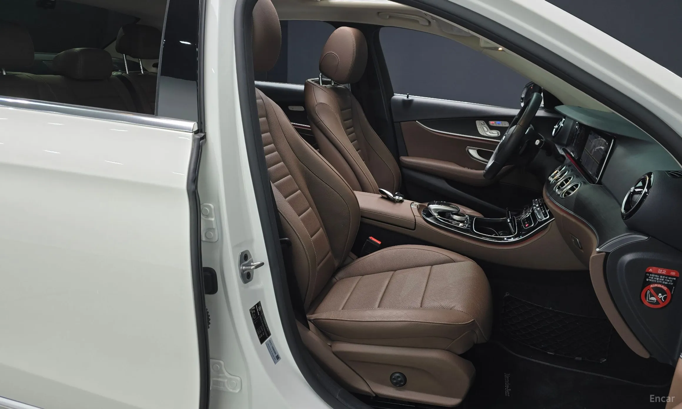 Mercedes Benz E-Class W213 превью 10