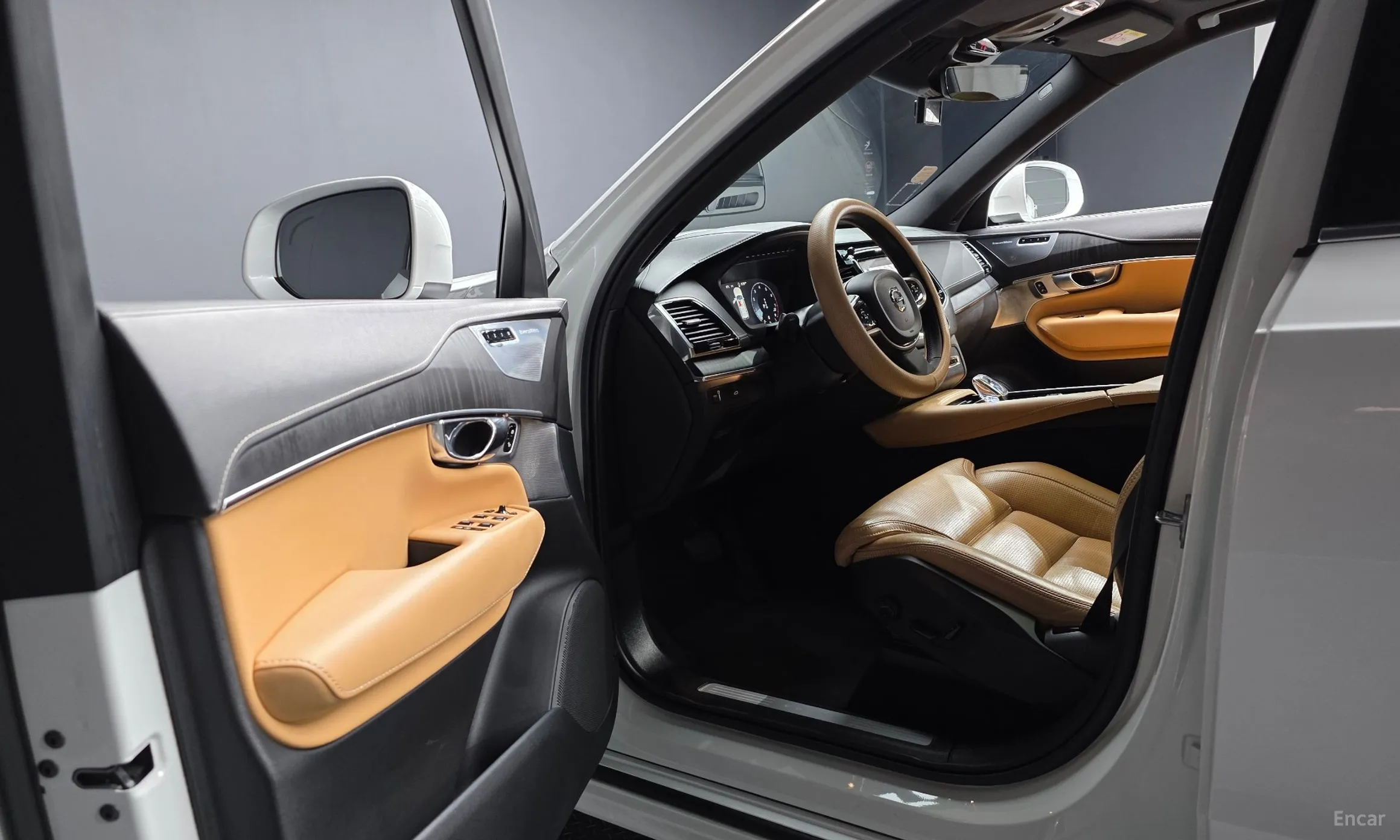 Volvo XC90 Gen 2 превью 10