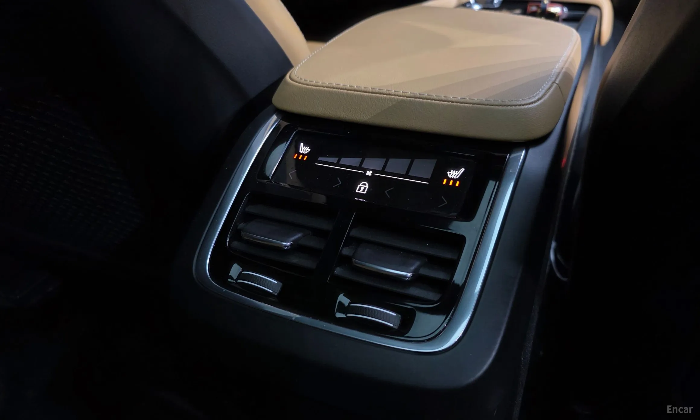 Volvo XC90 Gen 2 превью 19