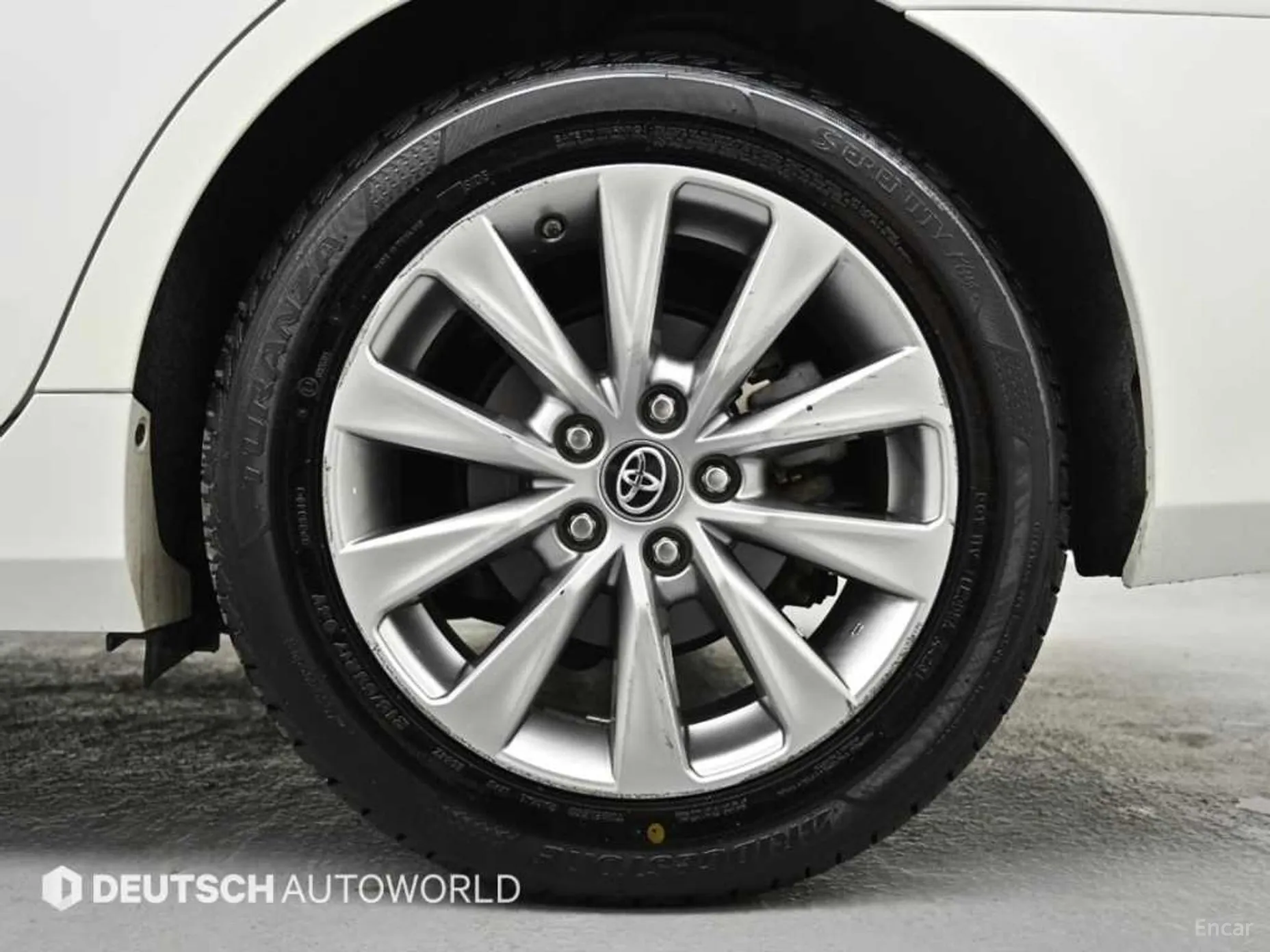Toyota New Camry превью 5