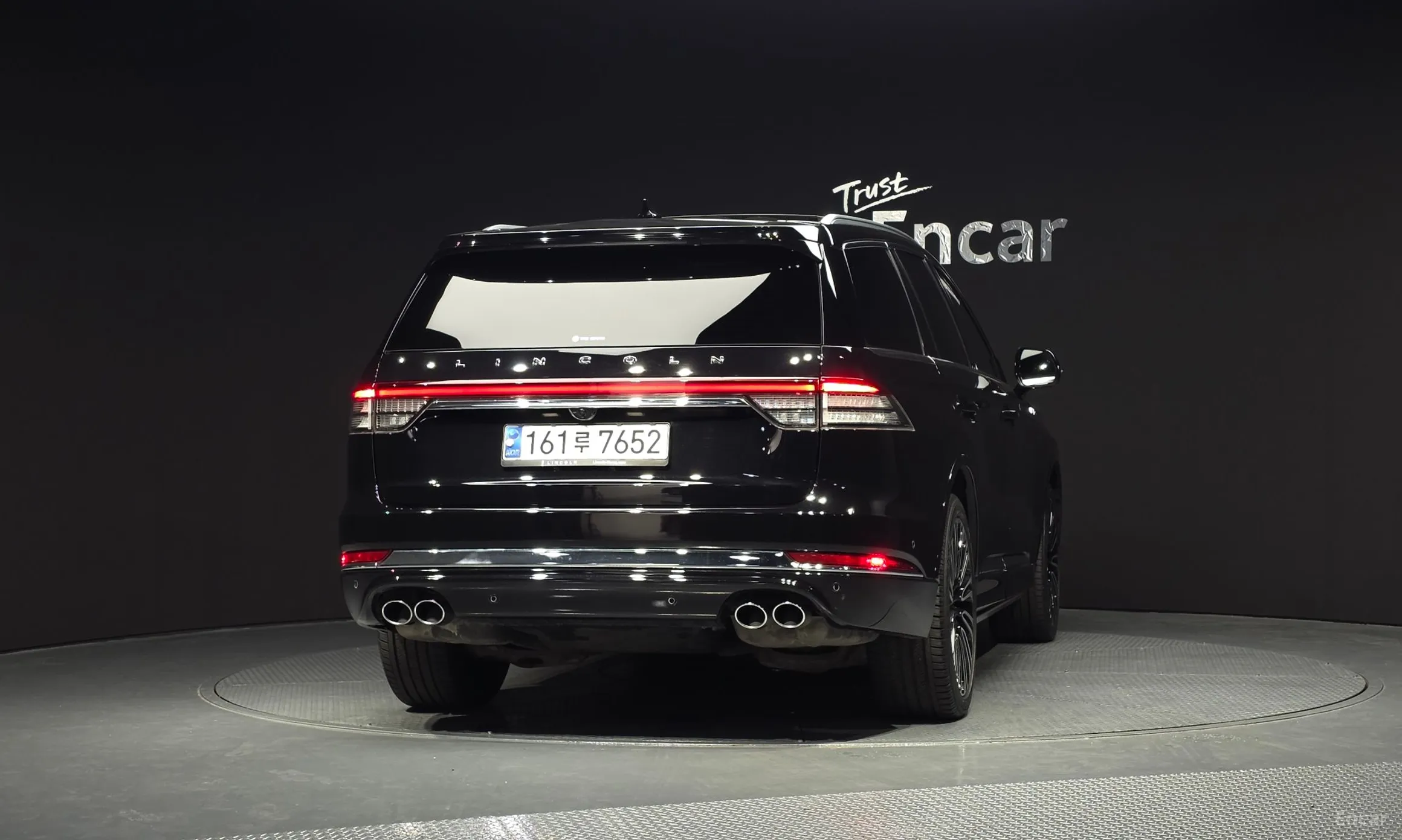 Lincoln Aviator 2nd Generation превью 4