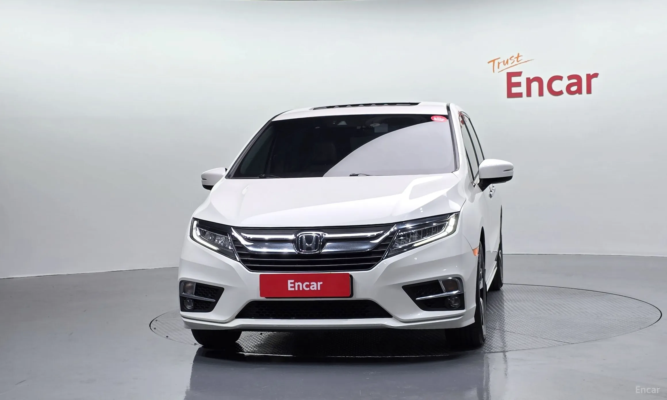 Honda Odyssey превью 3