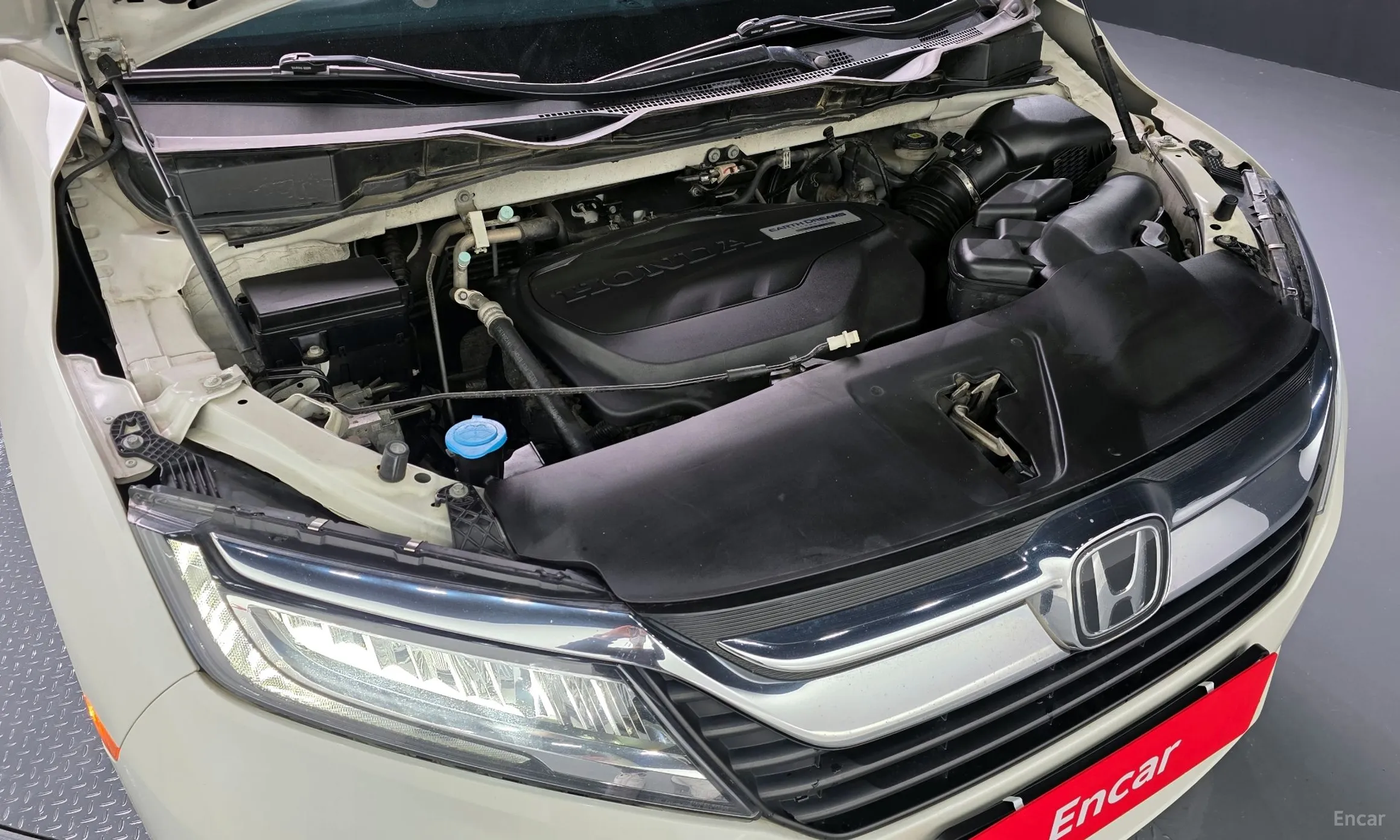 Honda Odyssey превью 6