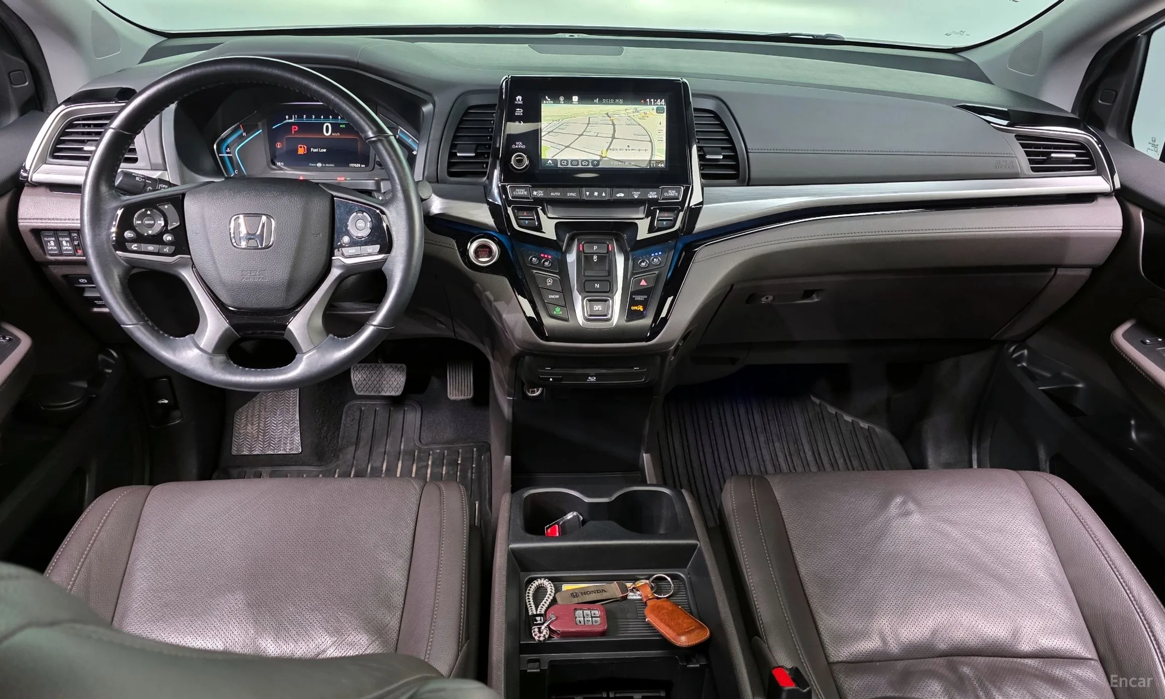 Honda Odyssey превью 7