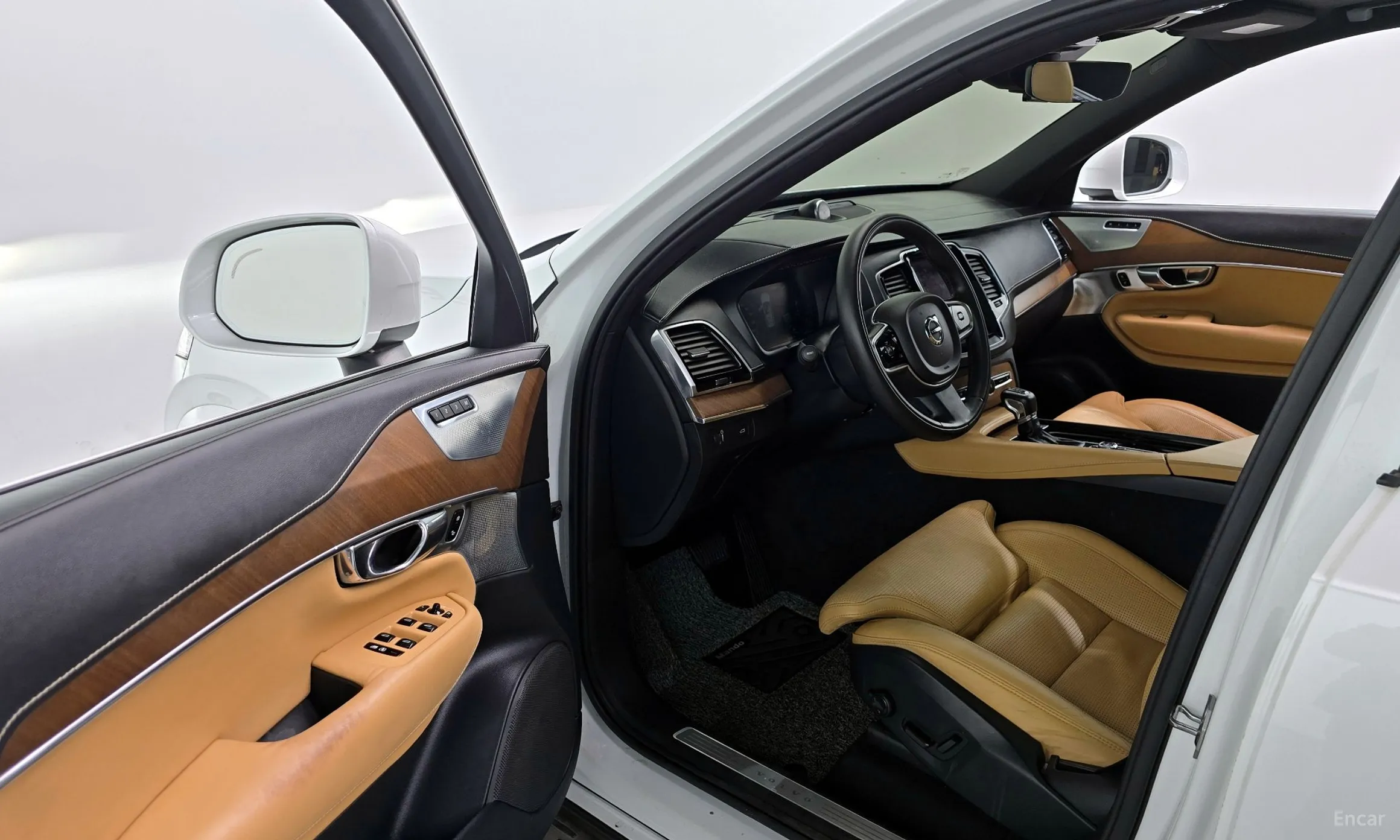 Volvo XC90 Gen 2 превью 10