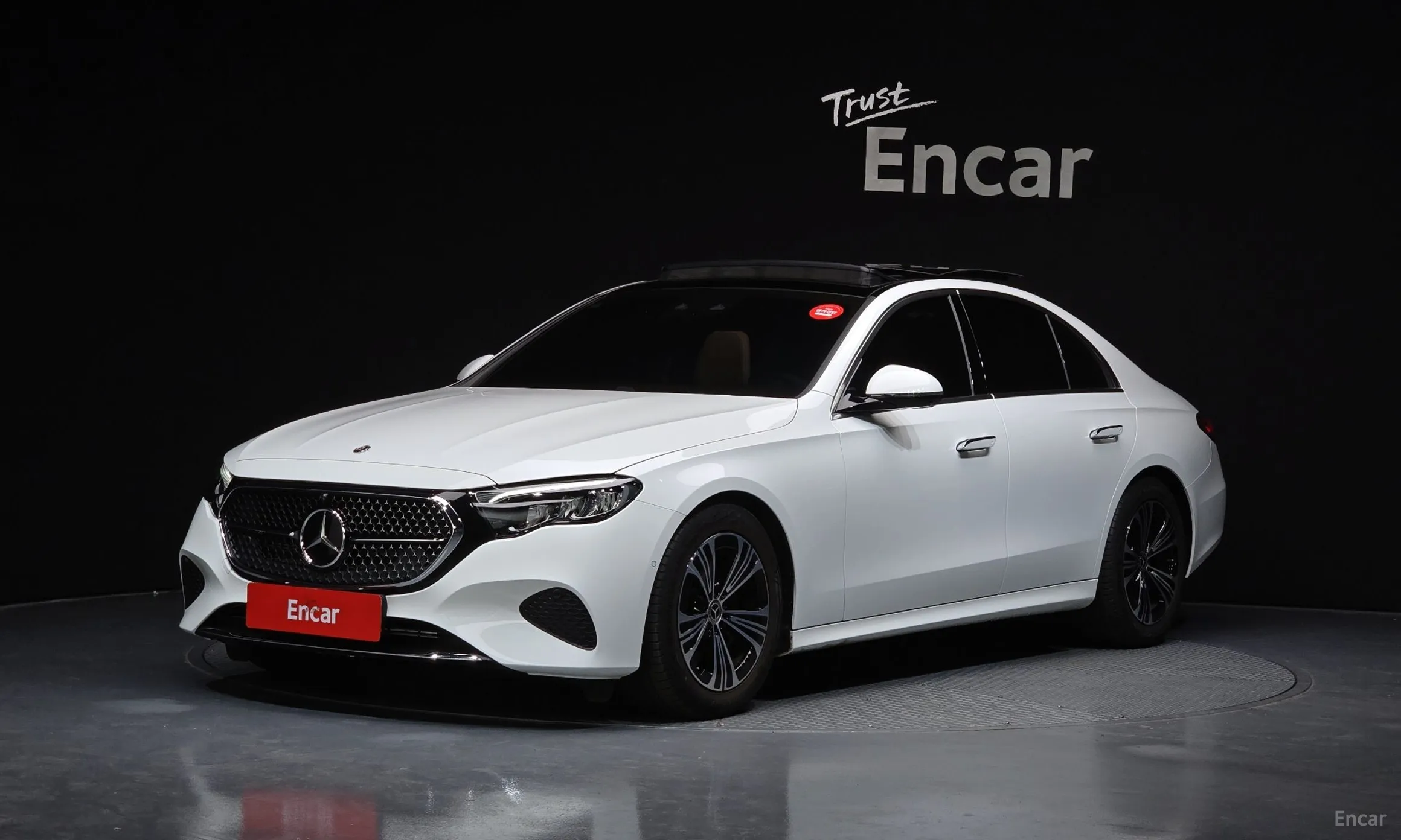 E-Class W214