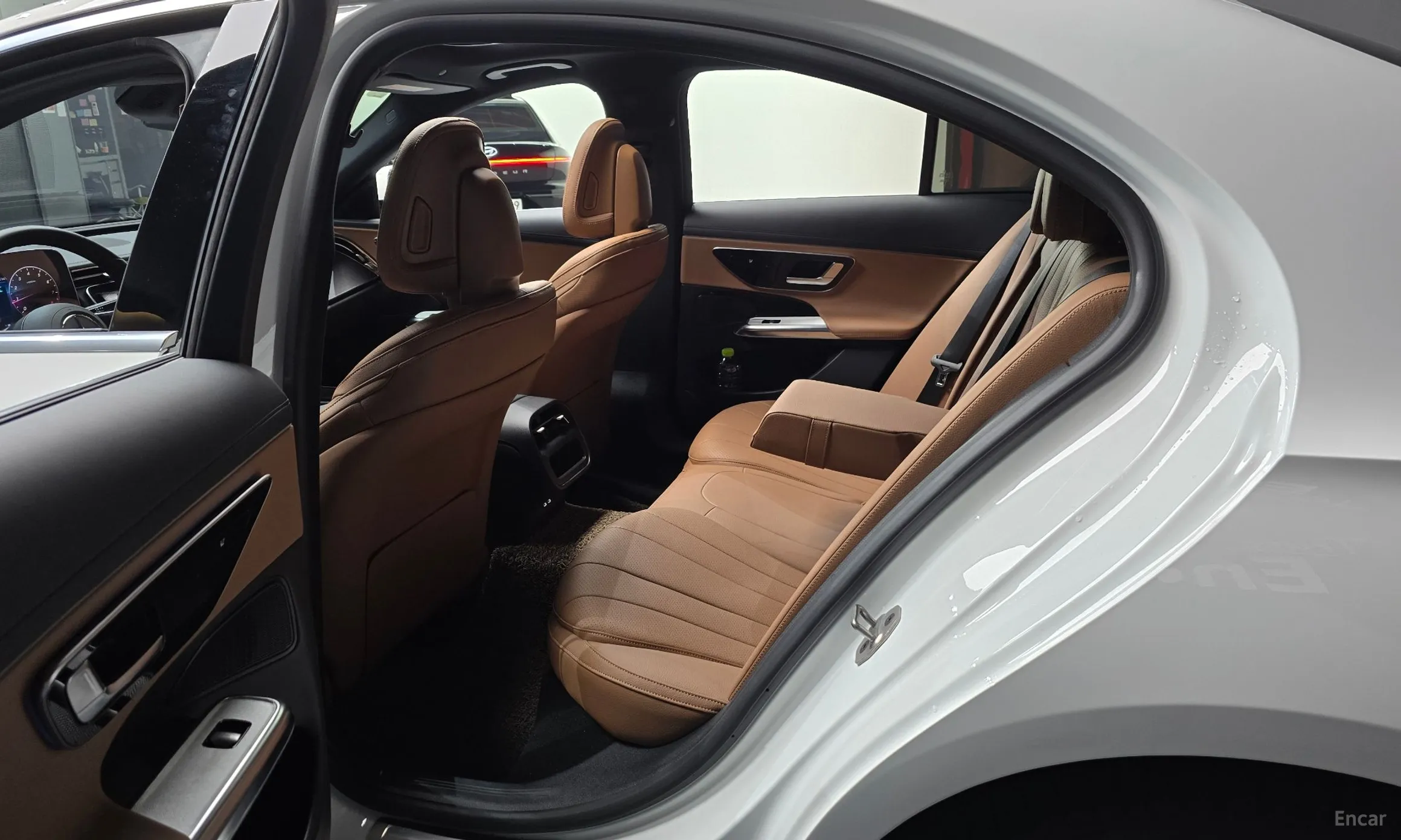 Mercedes Benz E-Class W214 превью 11