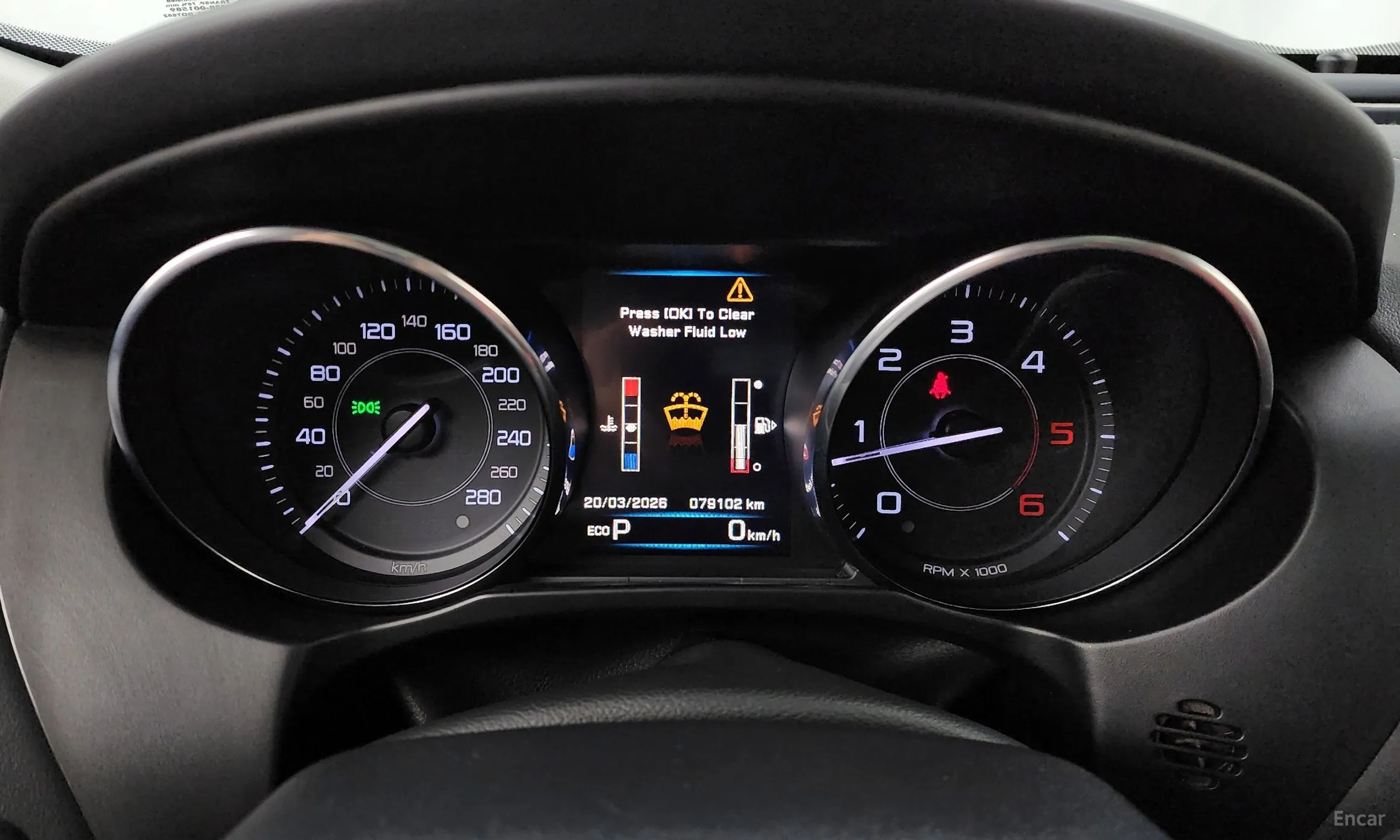 Jaguar XE превью 8