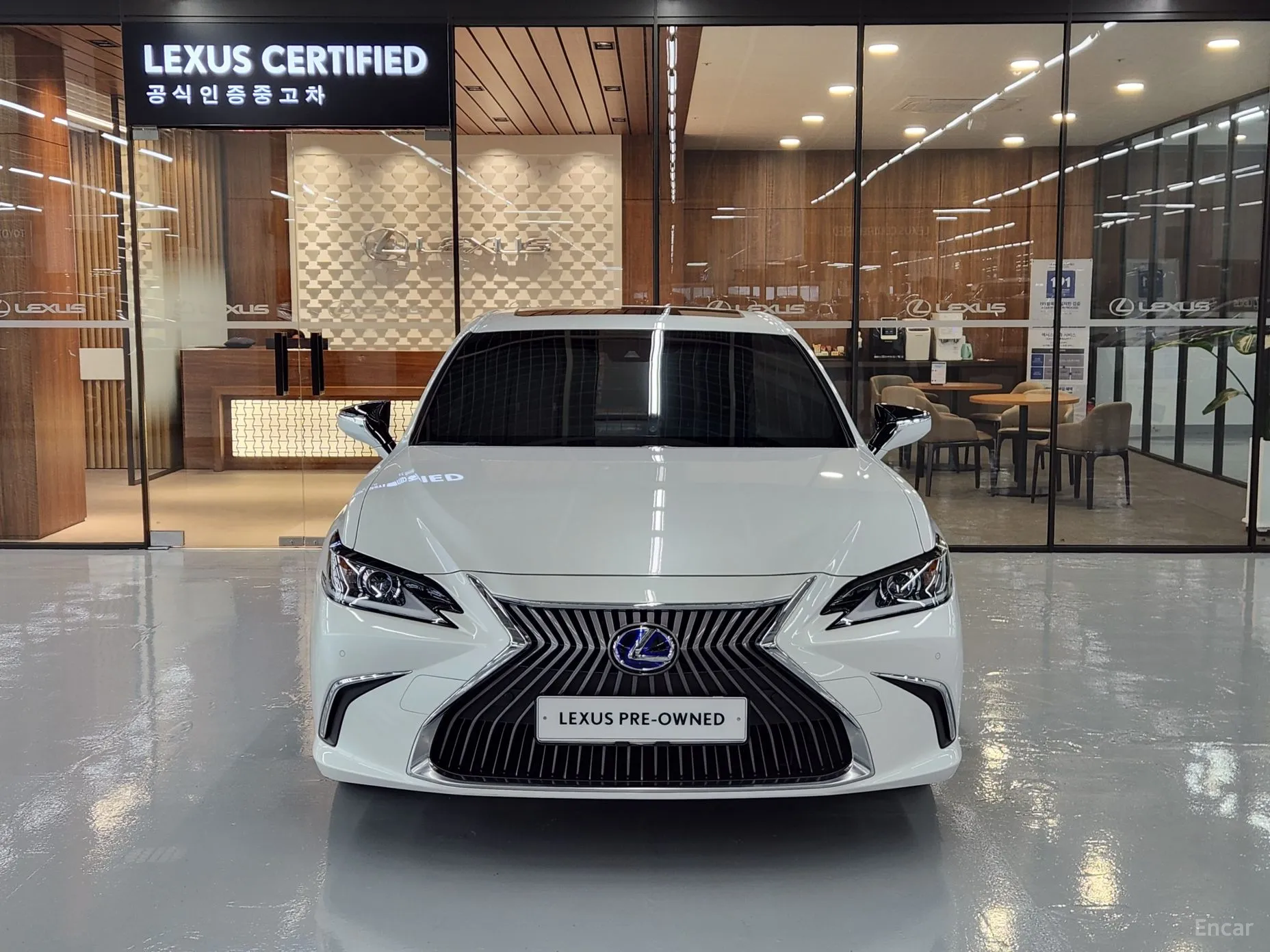 Lexus ES300h 7th Generation превью 3