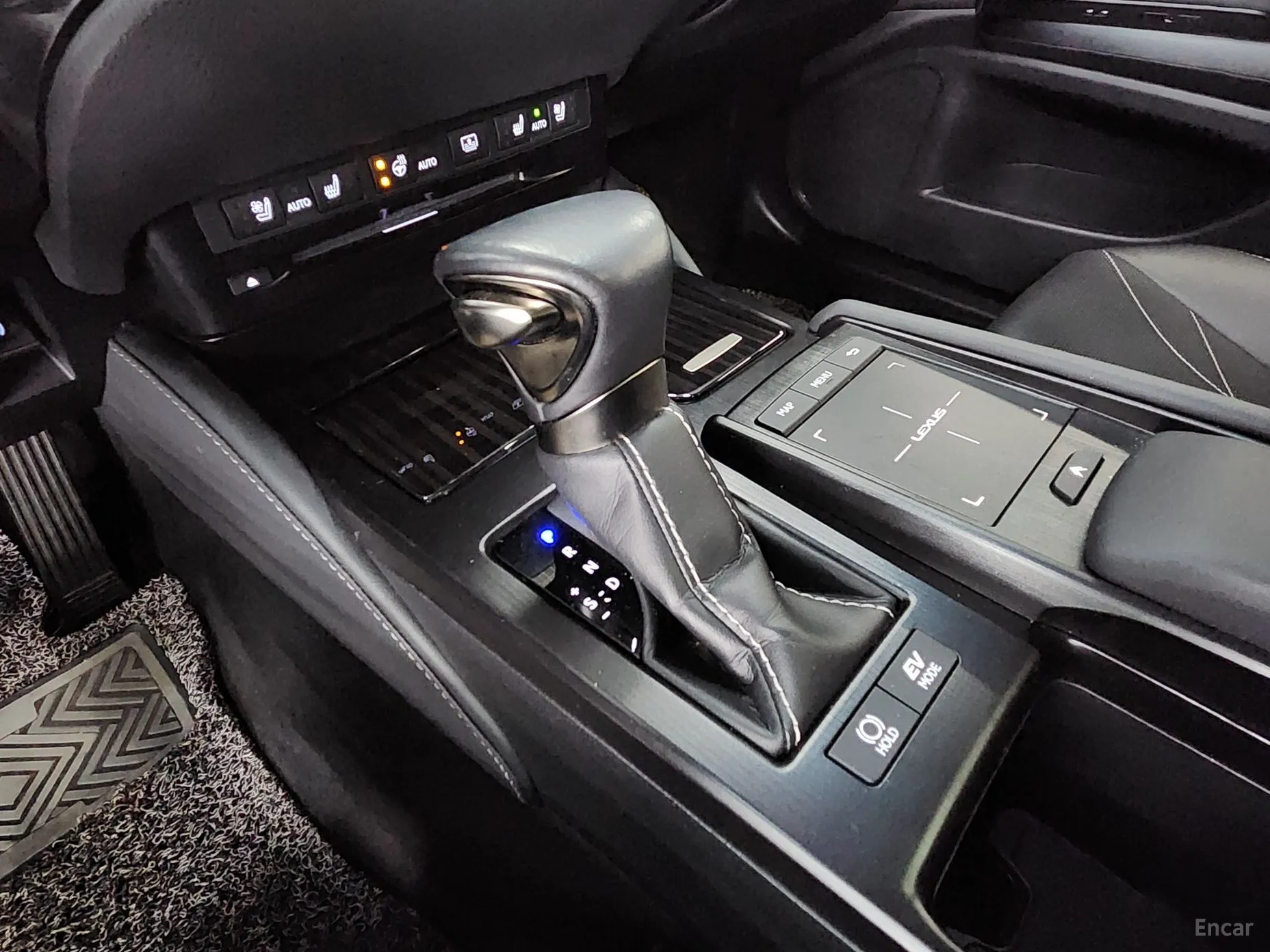 Lexus ES300h 7th Generation превью 9