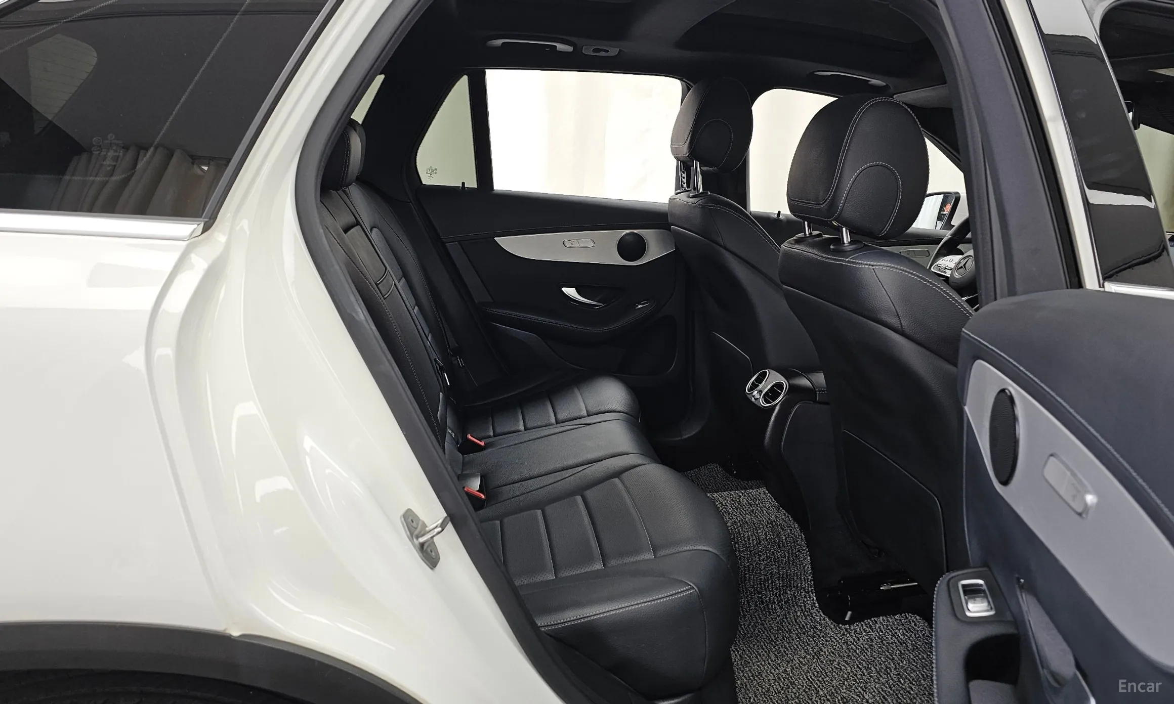 Mercedes Benz GLC-Class X253 превью 12