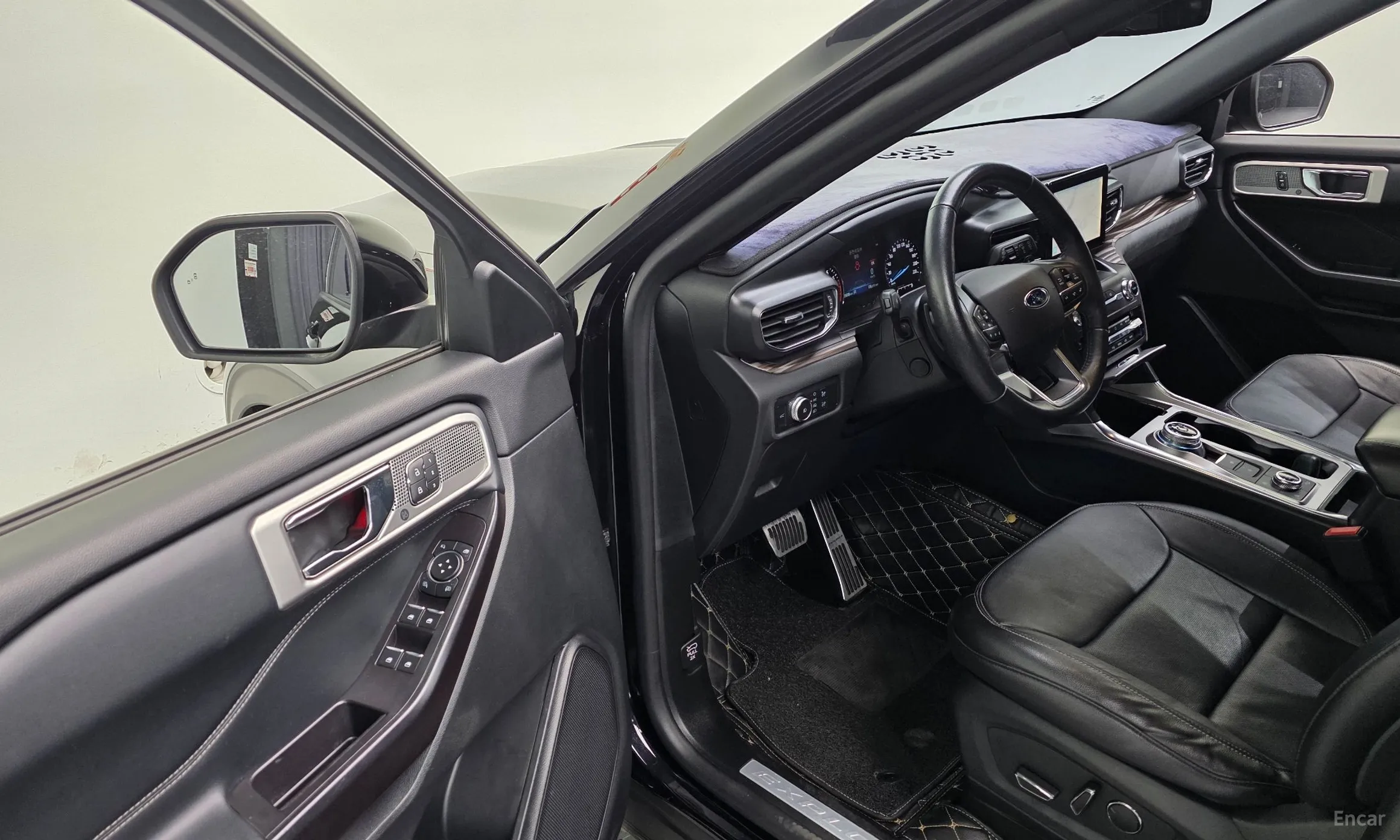 Ford Explorer 6th Generation превью 12